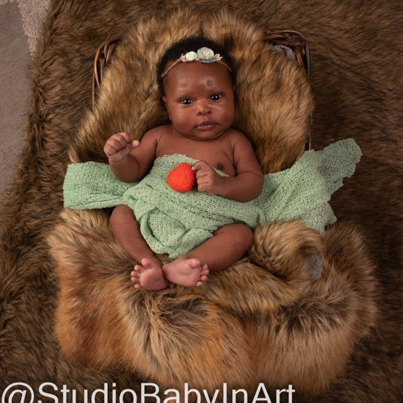 Happy Clients our Newborn Baby and Family shoot @Nairobi & Mombasa. Newborn, Baby, Maternity and Family Photographer Nairobi Mombasa Kenya