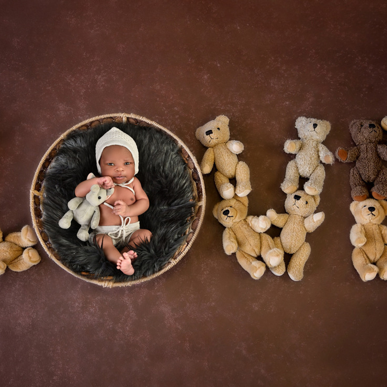 Happy Clients our Newborn Baby and Family shoot @Nairobi & Mombasa. Newborn, Baby, Maternity and Family Photographer Nairobi Mombasa Kenya