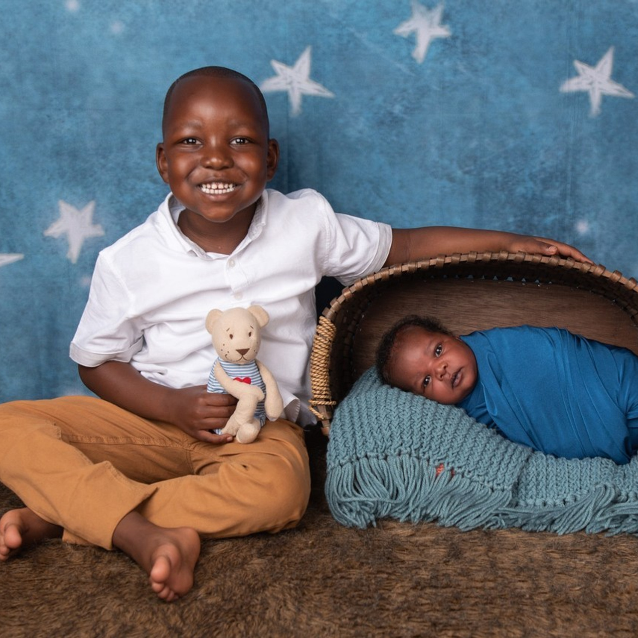 Happy Clients our Newborn Baby and Family shoot @Nairobi & Mombasa. Newborn, Baby, Maternity and Family Photographer Nairobi Mombasa Kenya