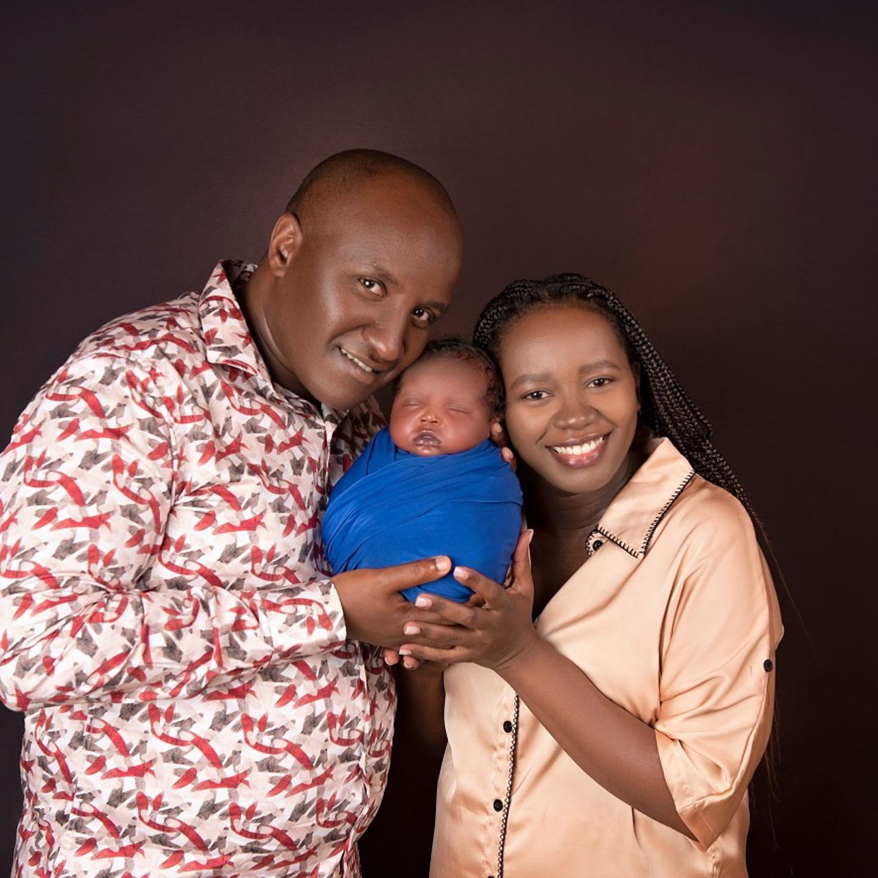 Happy Clients our Newborn Baby and Family shoot @Nairobi & Mombasa. Newborn, Baby, Maternity and Family Photographer Nairobi Mombasa Kenya