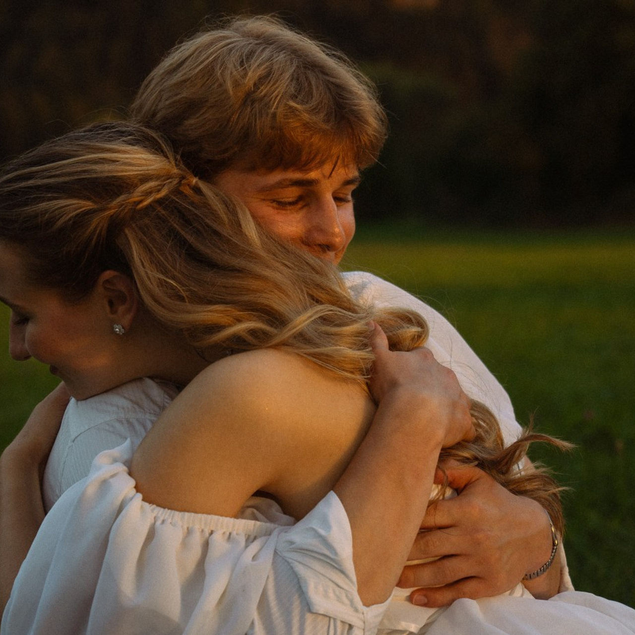 REVIEWS. Couple & wedding photographer based in Bavaria Germany Alps I ForLoveLegends