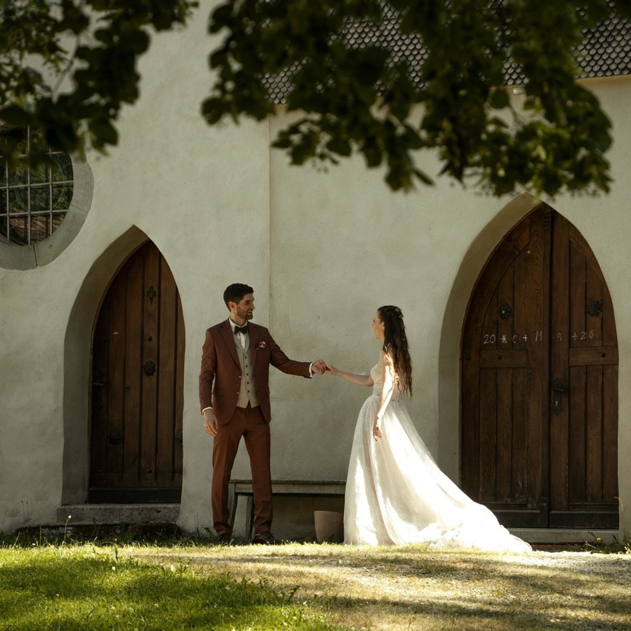 REVIEWS. Couple & wedding photographer based in Bavaria Germany Alps I ForLoveLegends