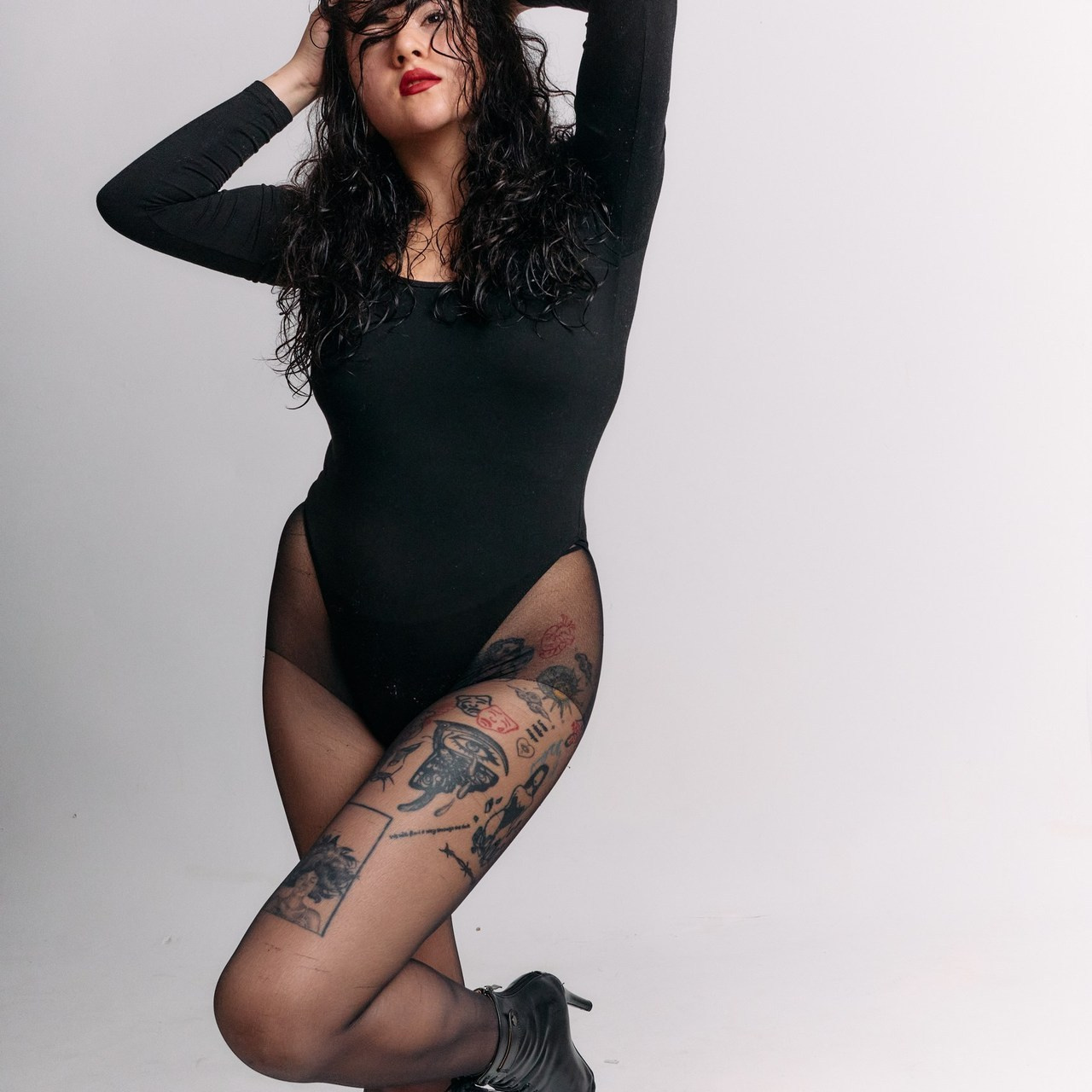 გამოხმაურება. ავტოპორტრეტის სტუდია თბილისში