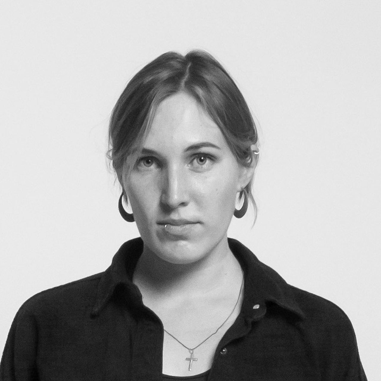 გამოხმაურება. ავტოპორტრეტის სტუდია თბილისში