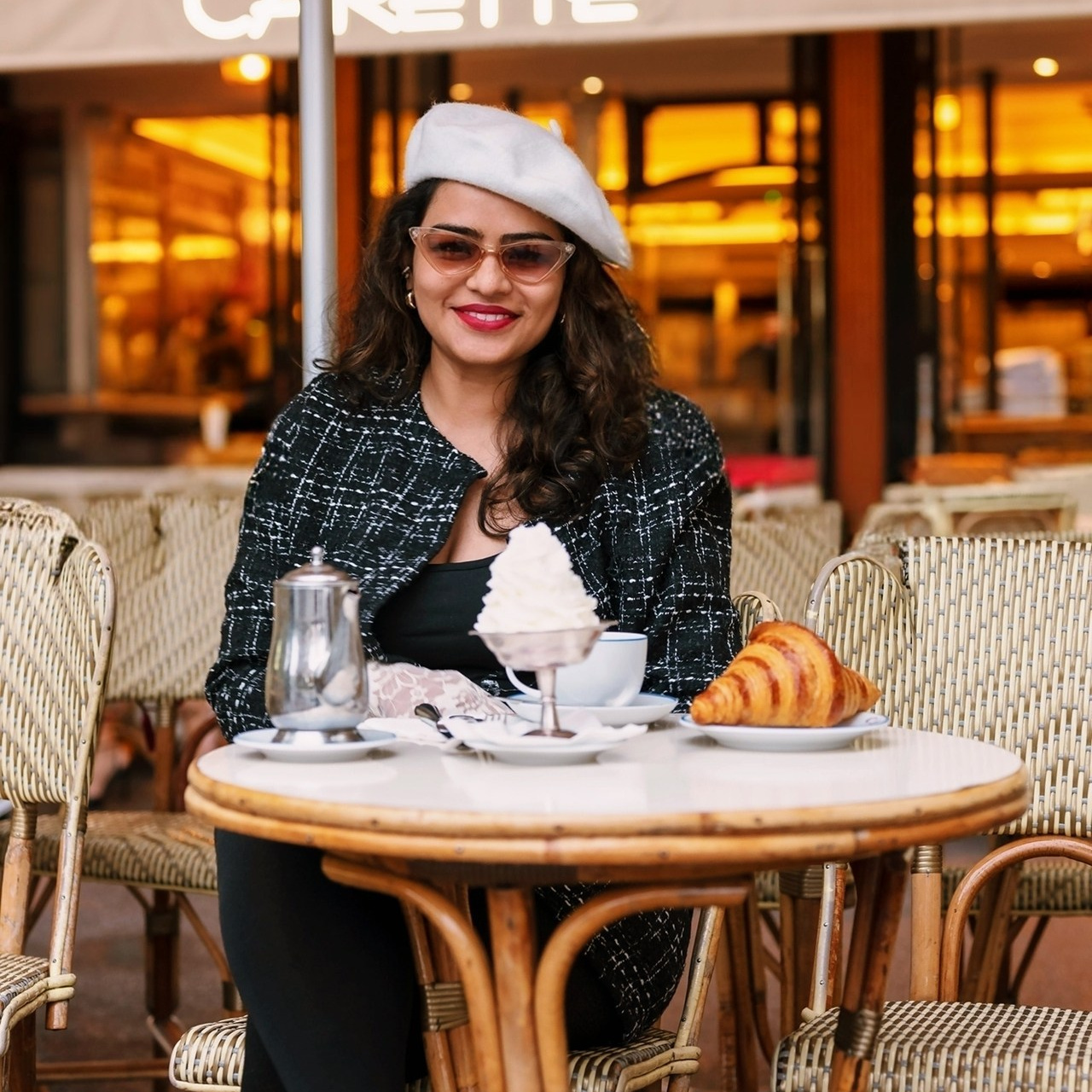 Testimonials. Alina Tagzieva- a photograper in Paris