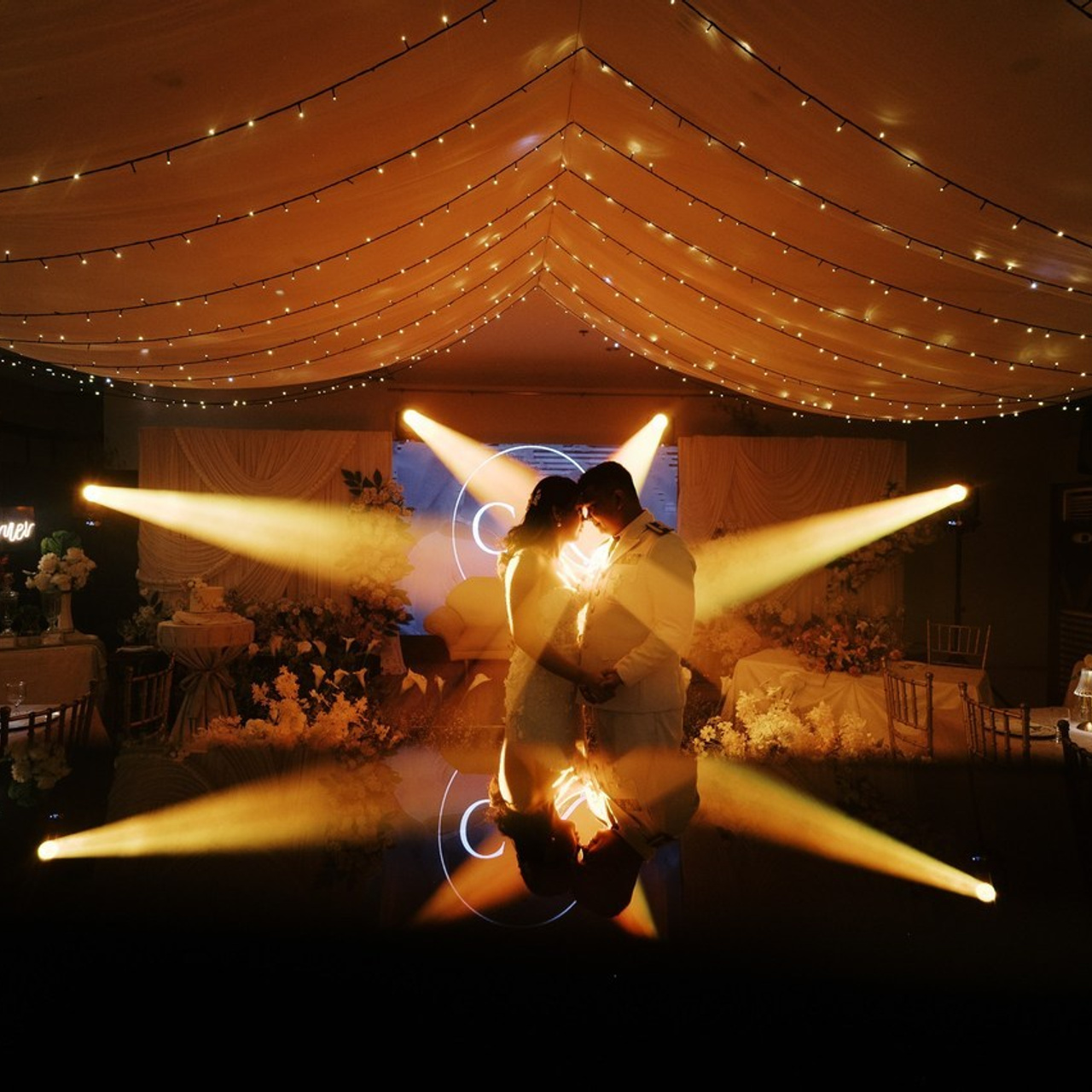 Woody Weddings