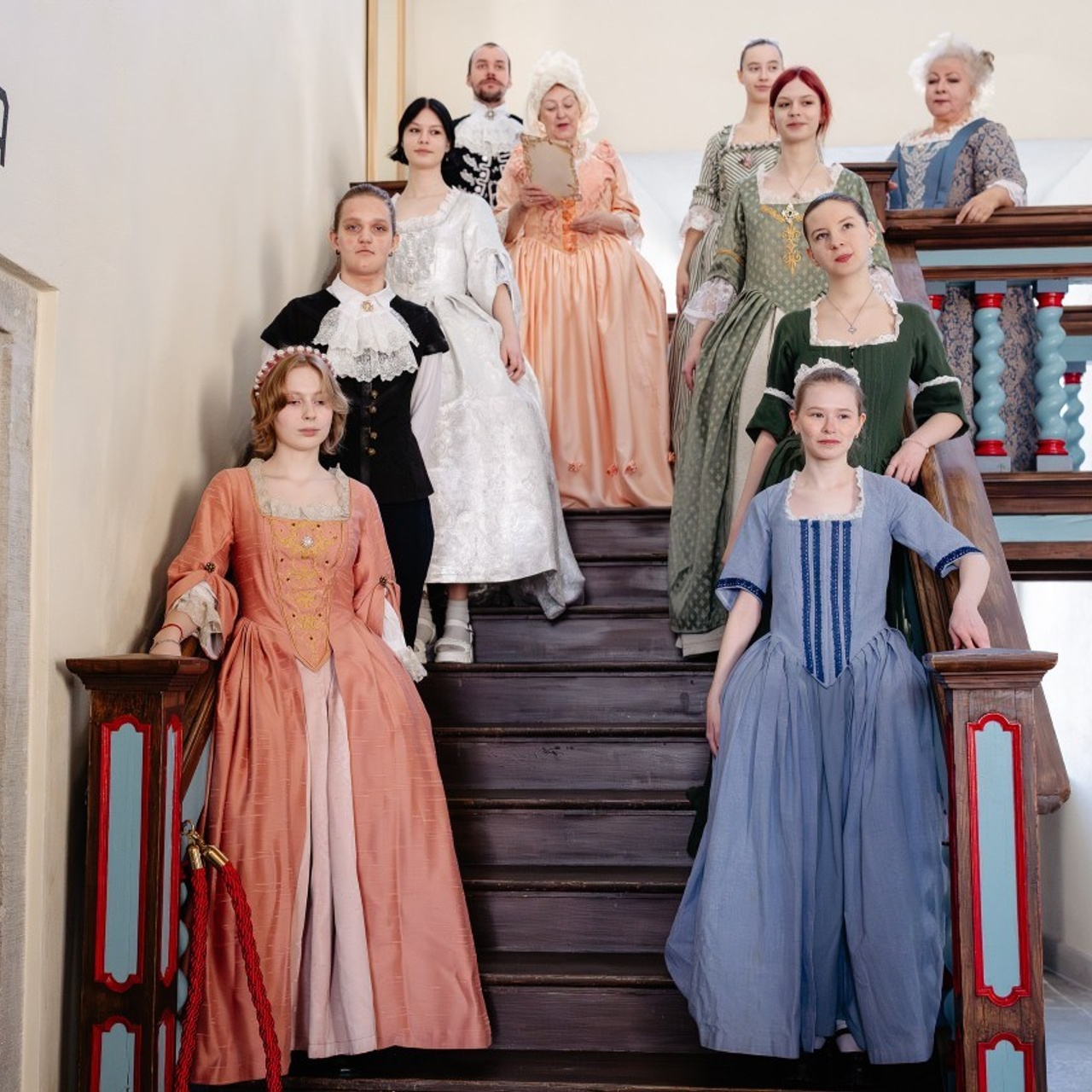 Arvustused. Jelizaveta Gross - reportaaži- ja portreefotograaf Narvas