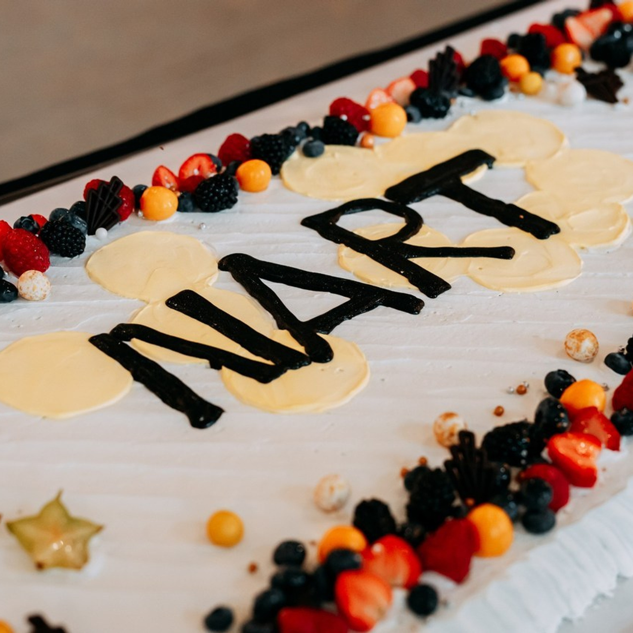 Arvustused. Jelizaveta Gross - reportaaži- ja portreefotograaf Narvas