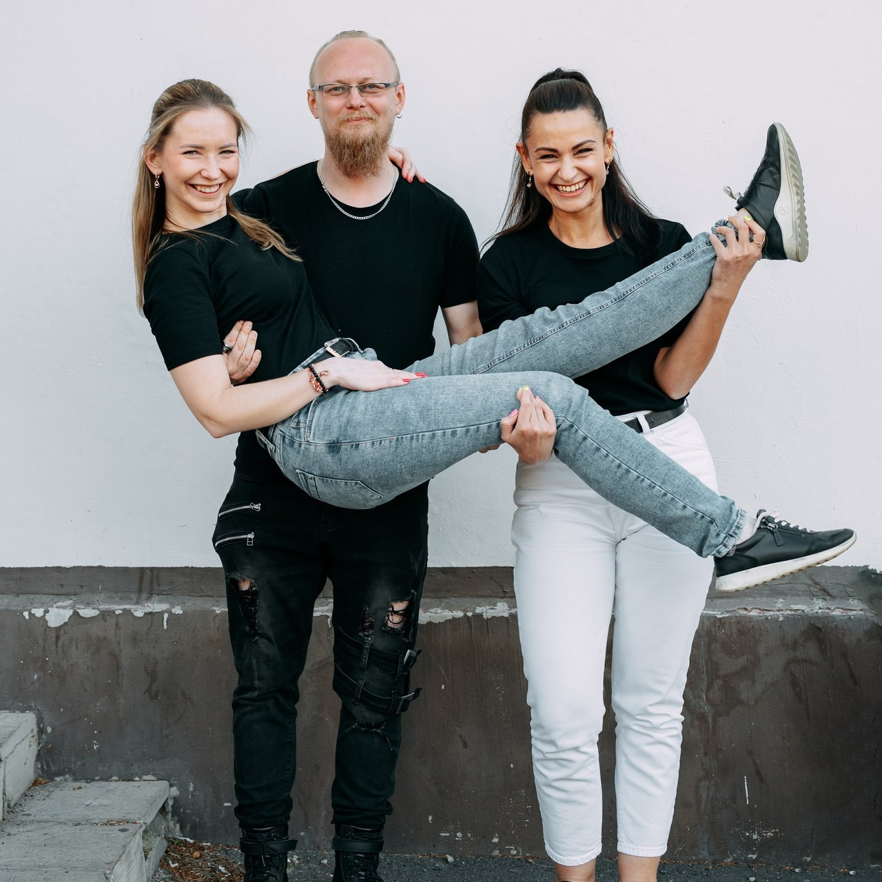 Arvustused. Jelizaveta Gross - reportaaži- ja portreefotograaf Narvas