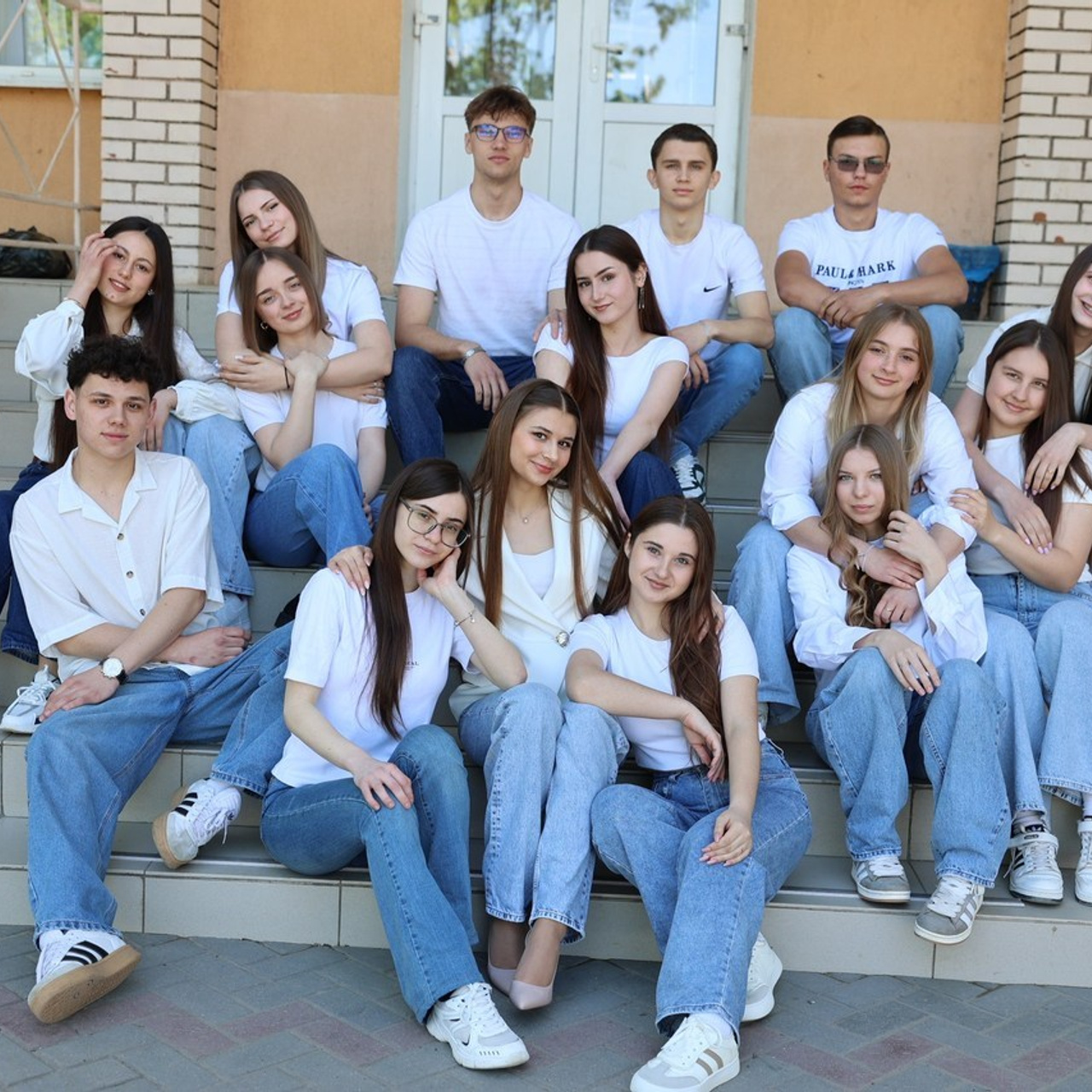 Recenzii Estudent.md – Păreri despre Albume și Ședințe Foto de Absolvire