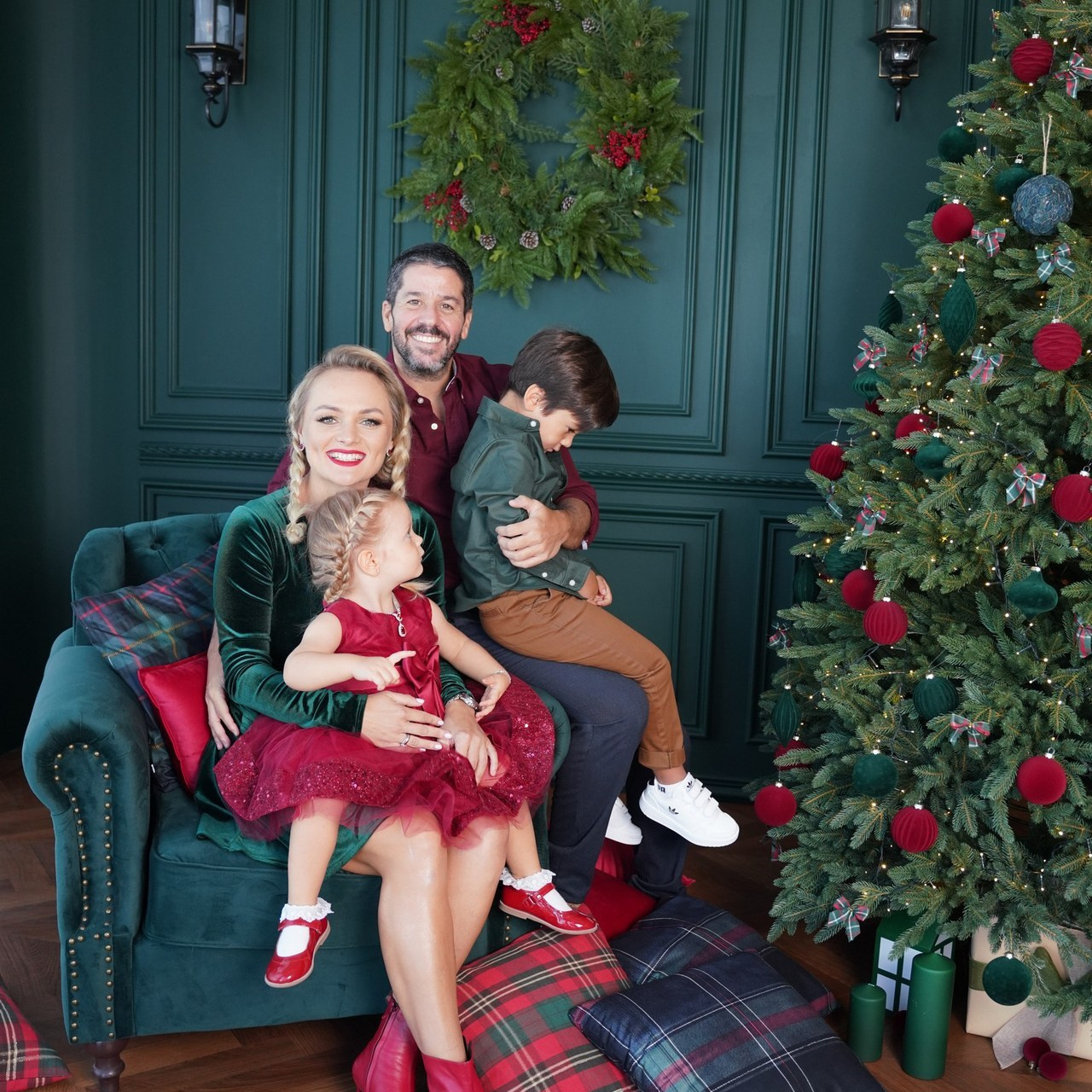 Testimonials. Angela Iakovleva — Family Photographer in Dubai