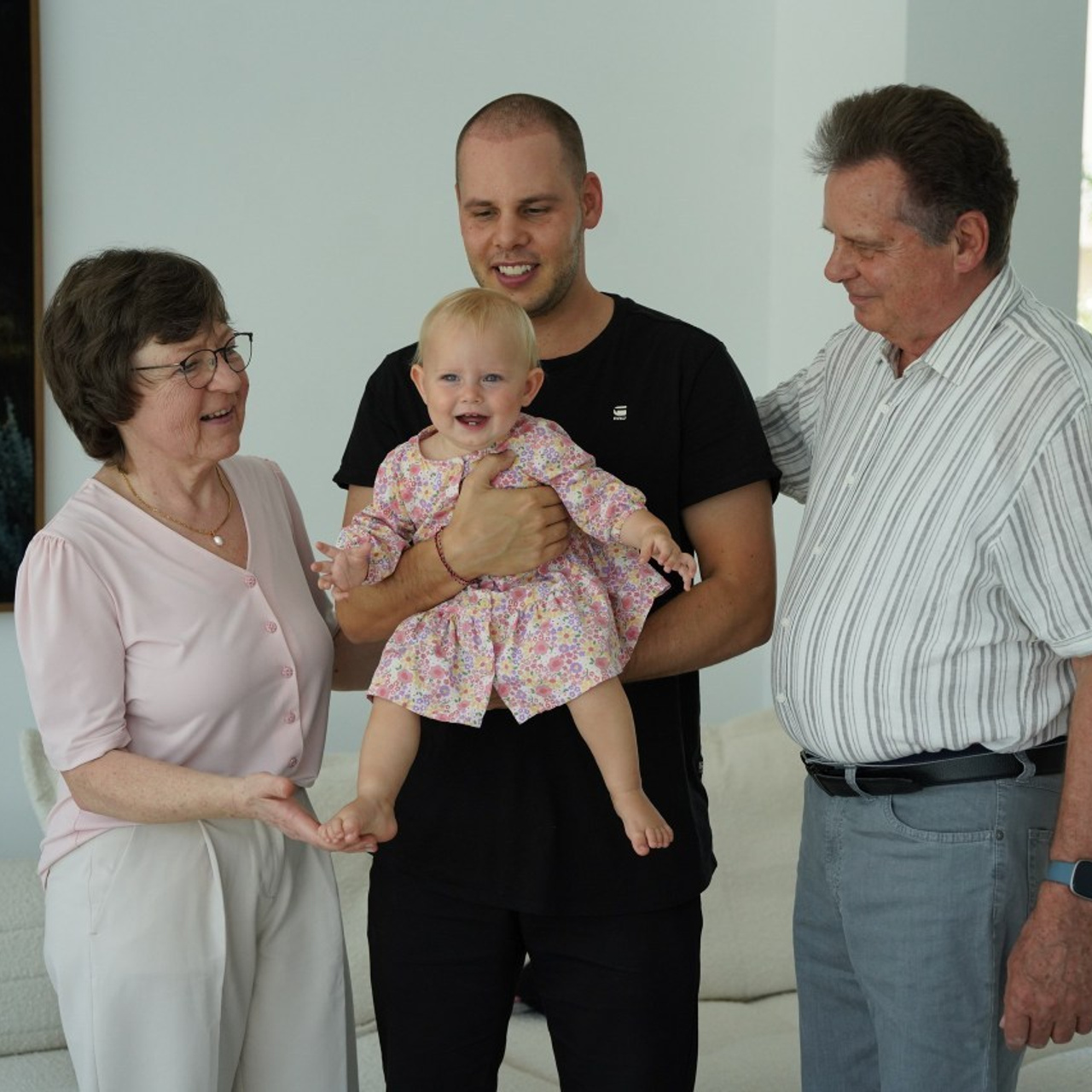 Testimonials. Angela Iakovleva — Family Photographer in Dubai