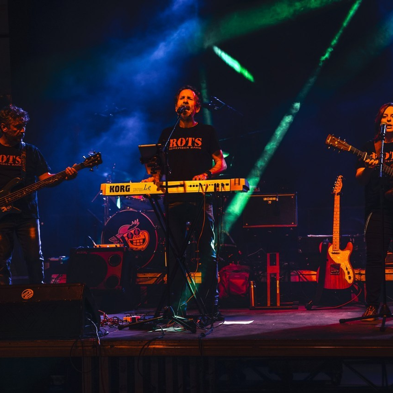 Reseñas. Fotógrafa Olena Petryk. Realizo sesiones de fotos en Puerto de Sagunto