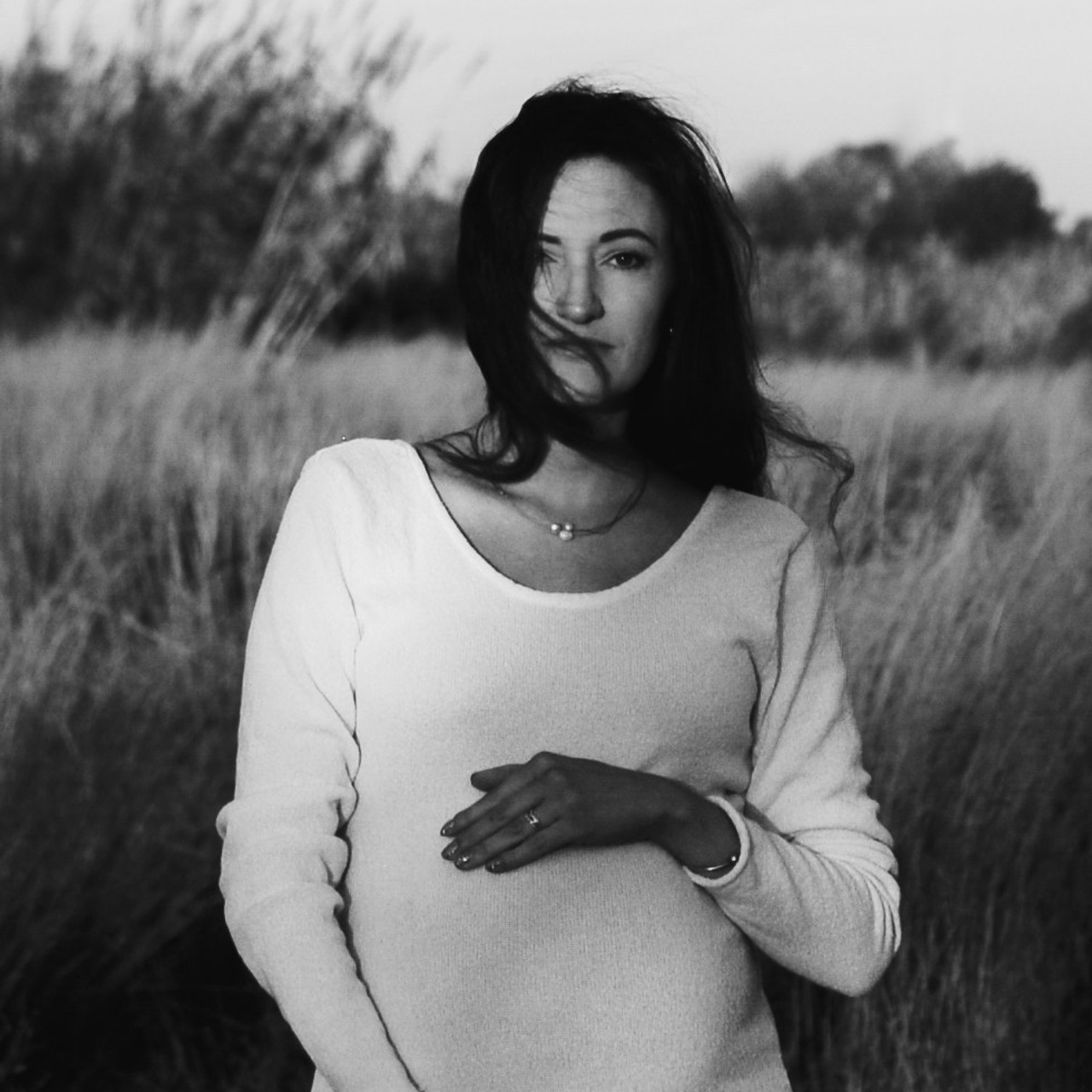 Επαγγελματική φωτογράφιση εγκυμοσύνης και νεογέννητου στη Ρόδο. Φωτογράφος νεογέννητων στη Ρόδο. Φωτογράφιση εγκυμοσύνης