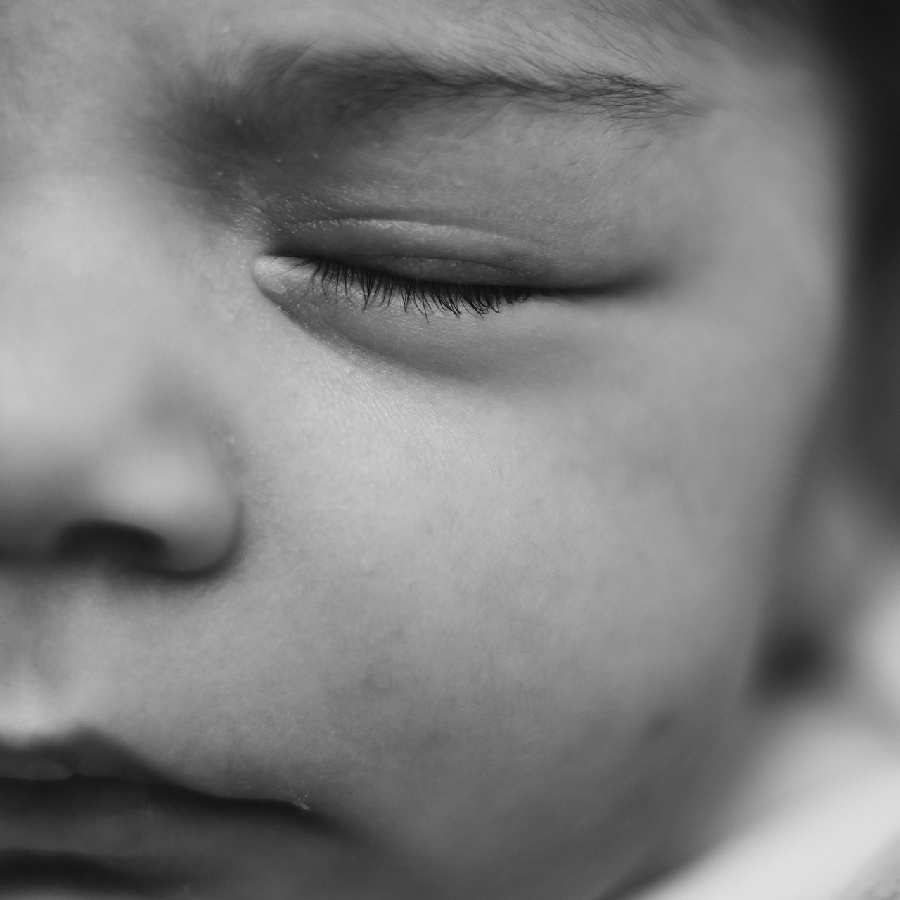 Επαγγελματική φωτογράφιση εγκυμοσύνης και νεογέννητου στη Ρόδο. Φωτογράφος νεογέννητων στη Ρόδο. Φωτογράφιση εγκυμοσύνης