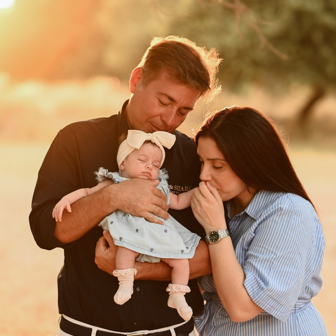 Επαγγελματική φωτογράφιση εγκυμοσύνης και νεογέννητου στη Ρόδο. Φωτογράφος νεογέννητων στη Ρόδο. Φωτογράφιση εγκυμοσύνης