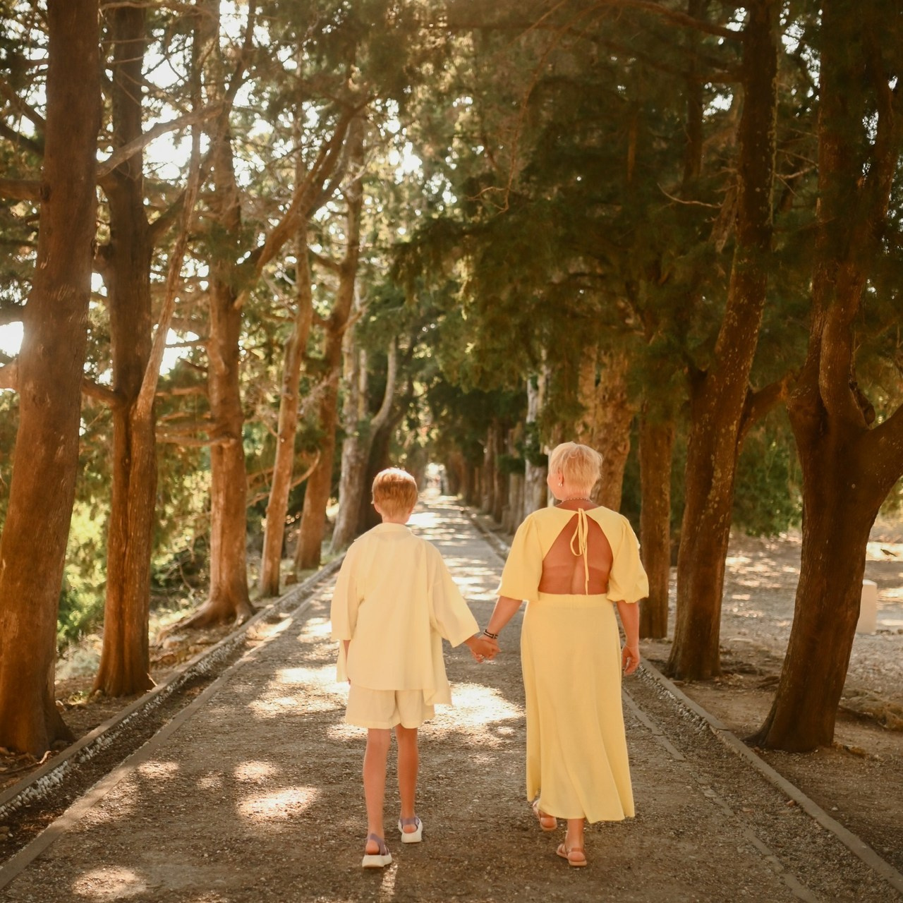 Επαγγελματική φωτογράφιση εγκυμοσύνης και νεογέννητου στη Ρόδο. Φωτογράφος νεογέννητων στη Ρόδο. Φωτογράφιση εγκυμοσύνης