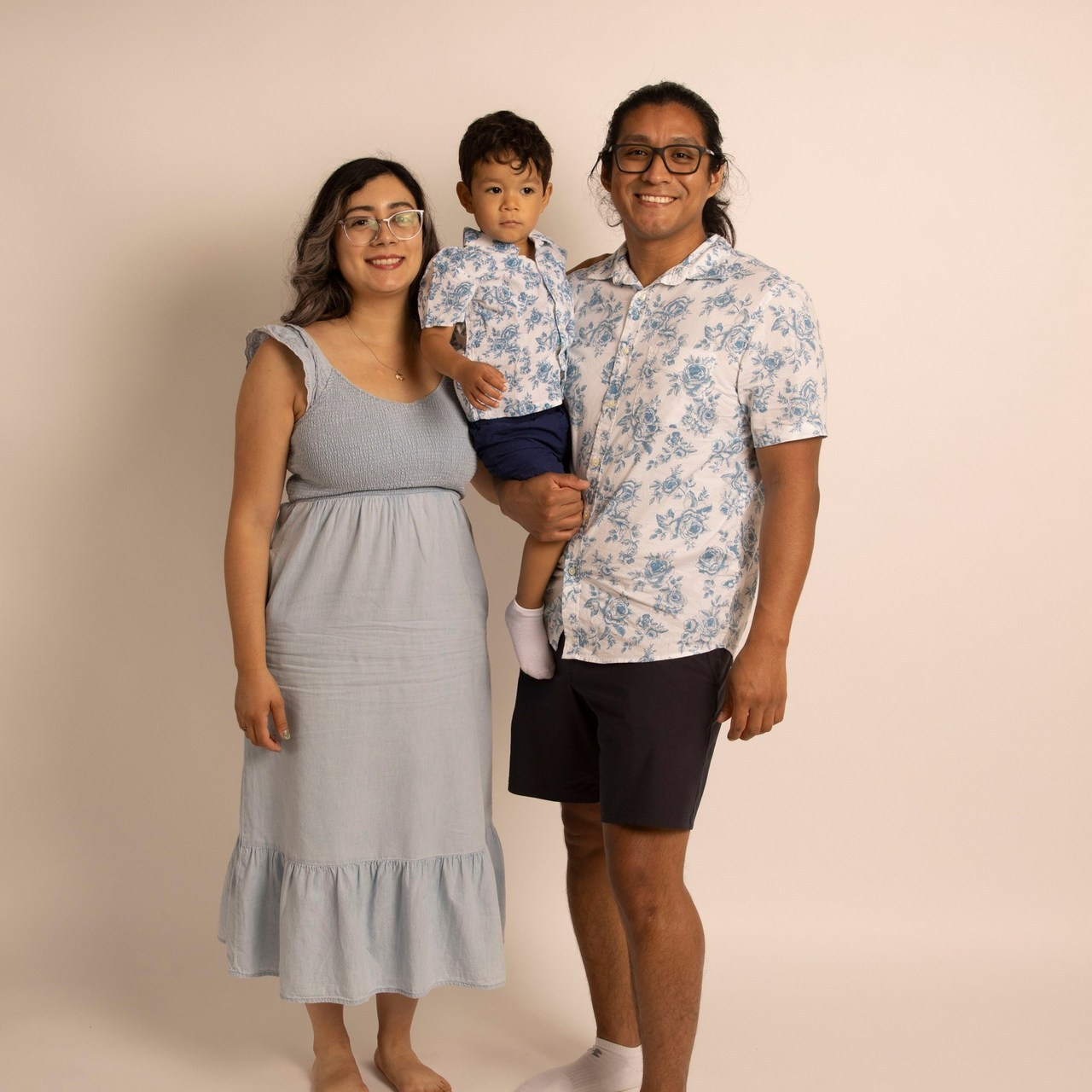 REVIEWS. SHOOT IT YOURSELF — SELF PORTRAIT STUDIO IN CHICAGO