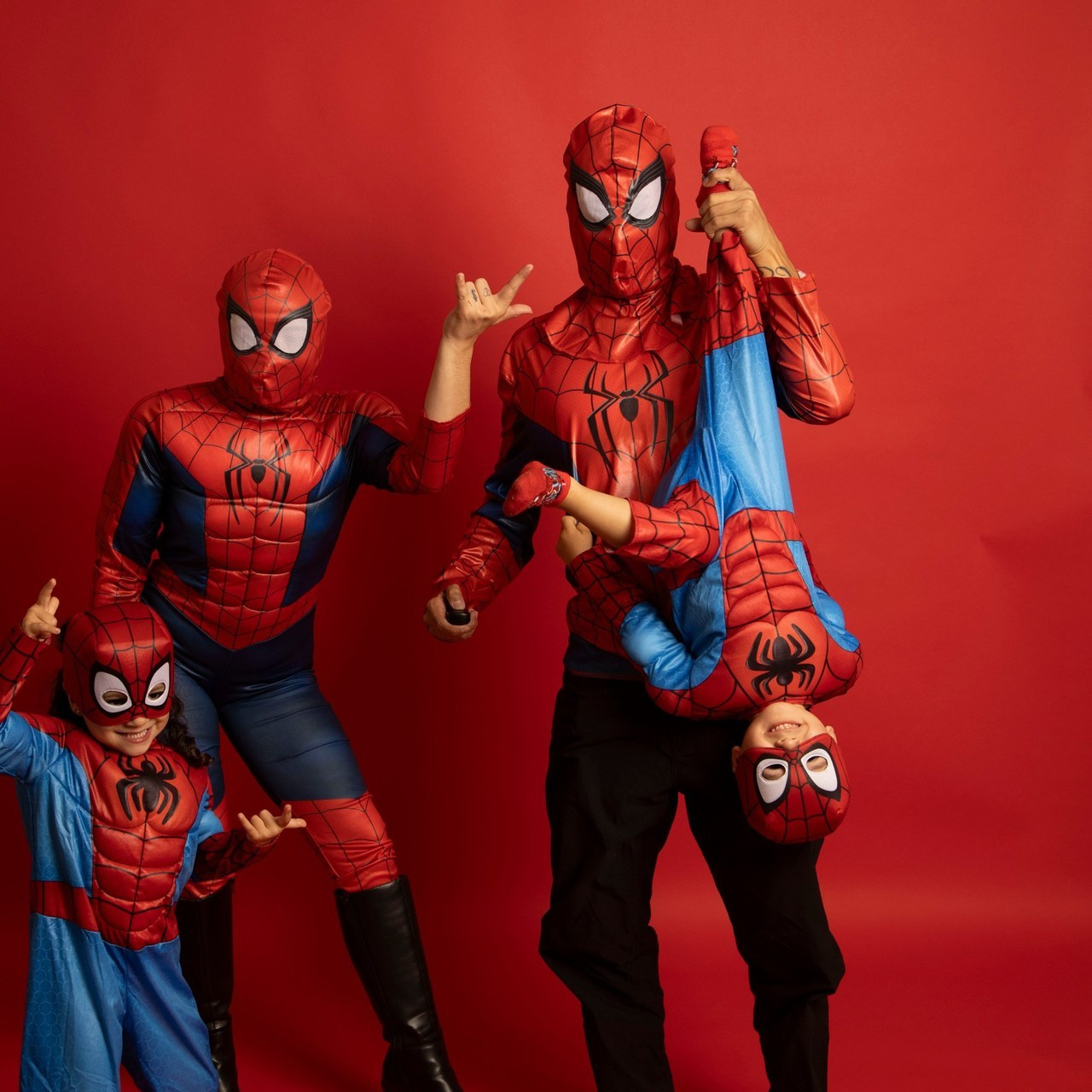 REVIEWS. SHOOT IT YOURSELF — SELF PORTRAIT STUDIO IN CHICAGO