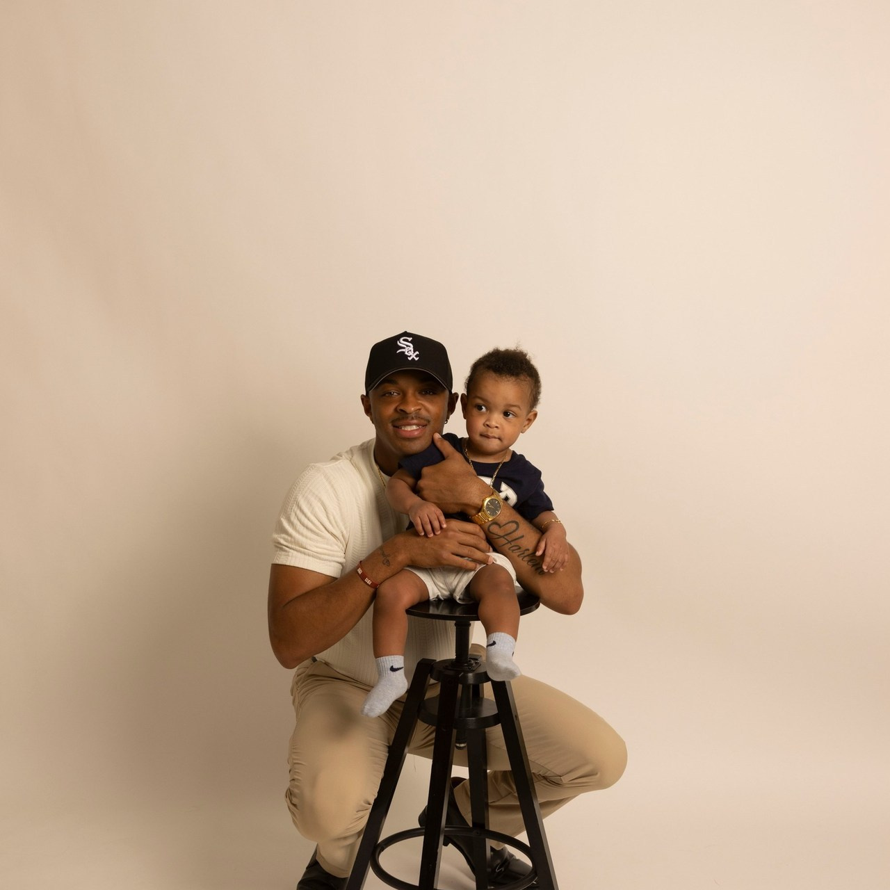 REVIEWS. SHOOT IT YOURSELF — SELF PORTRAIT STUDIO IN CHICAGO