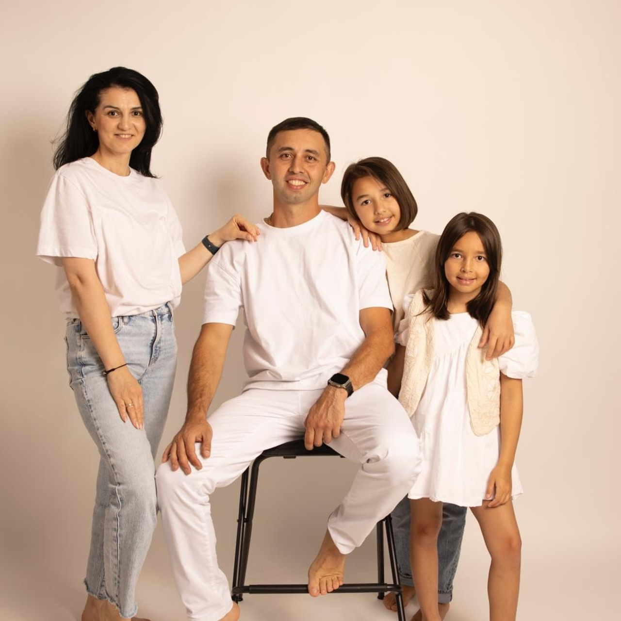 REVIEWS. SHOOT IT YOURSELF — SELF PORTRAIT STUDIO IN CHICAGO