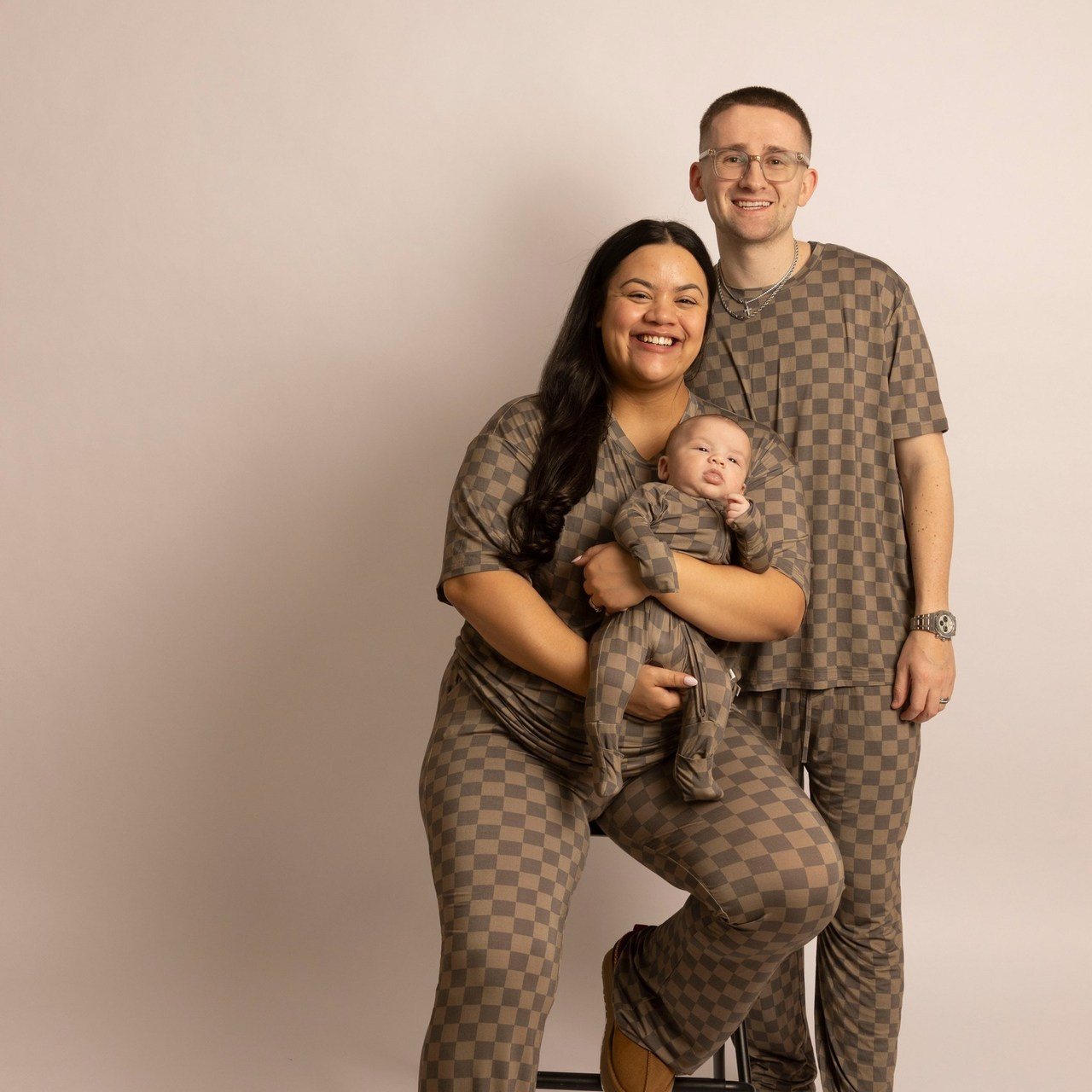 REVIEWS. SHOOT IT YOURSELF — SELF PORTRAIT STUDIO IN CHICAGO
