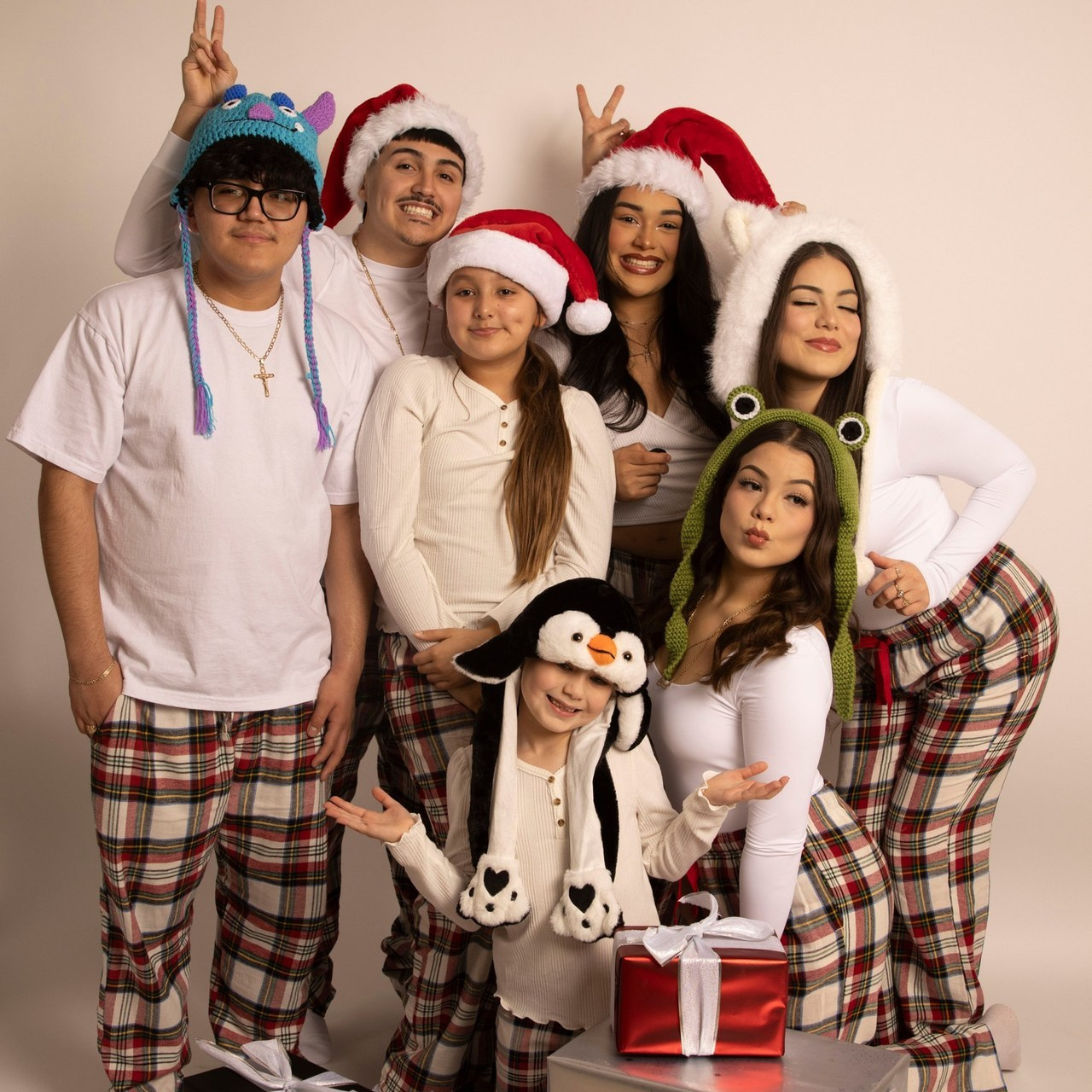 REVIEWS. SHOOT IT YOURSELF — SELF PORTRAIT STUDIO IN CHICAGO