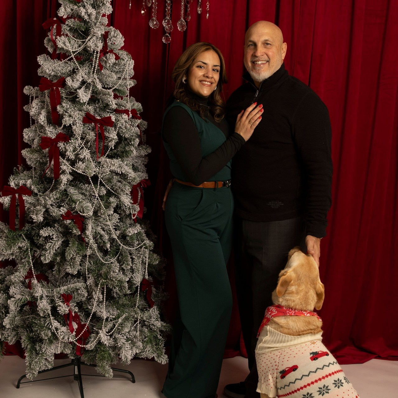 REVIEWS. SHOOT IT YOURSELF — SELF PORTRAIT STUDIO IN CHICAGO