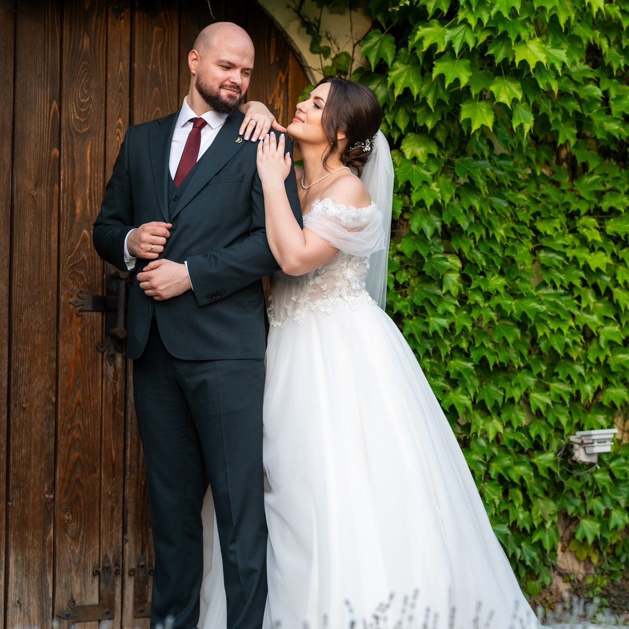 Recenzii. Fotograf Cătălina Munteanu