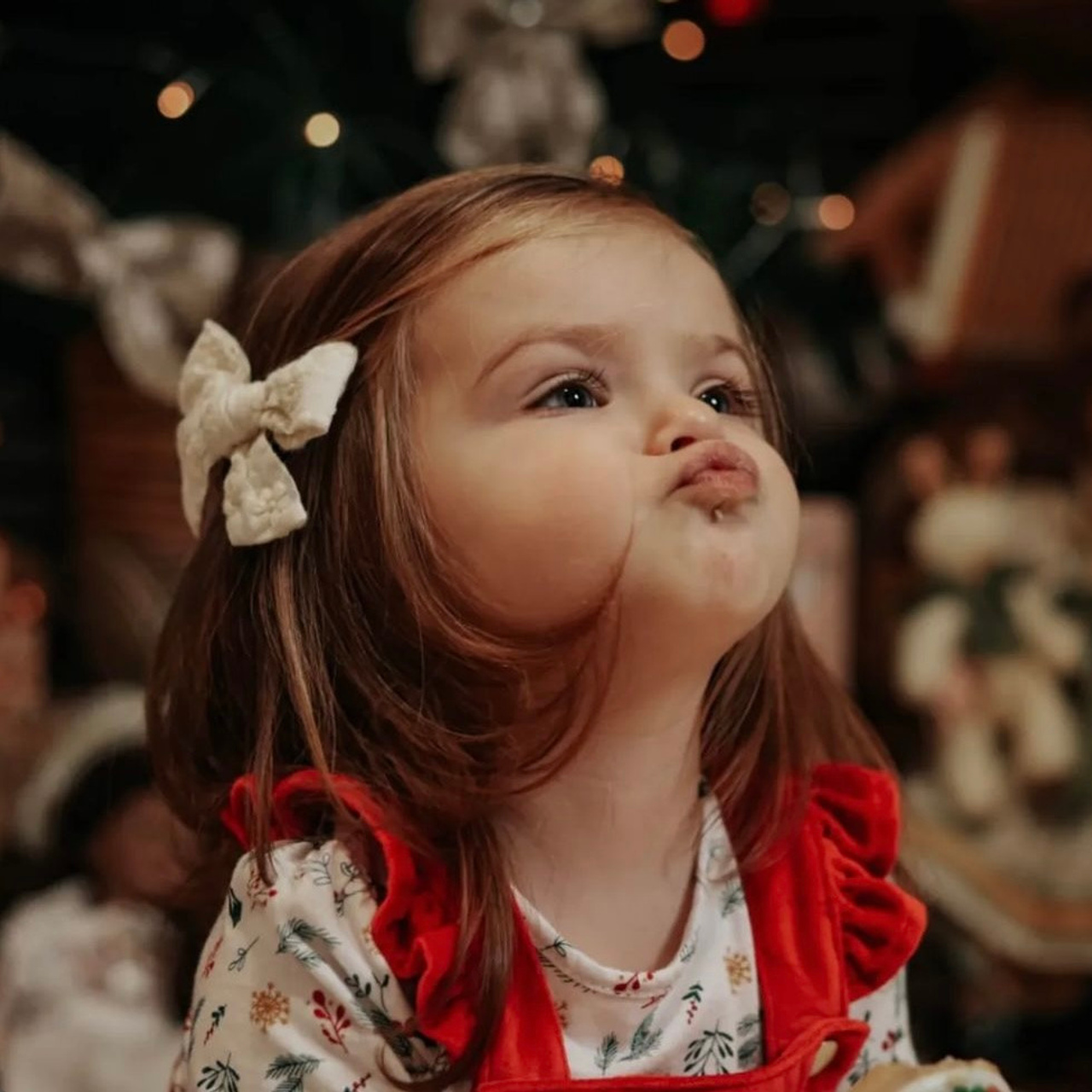 Customer Satisfaction. Family and Wedding Photographer