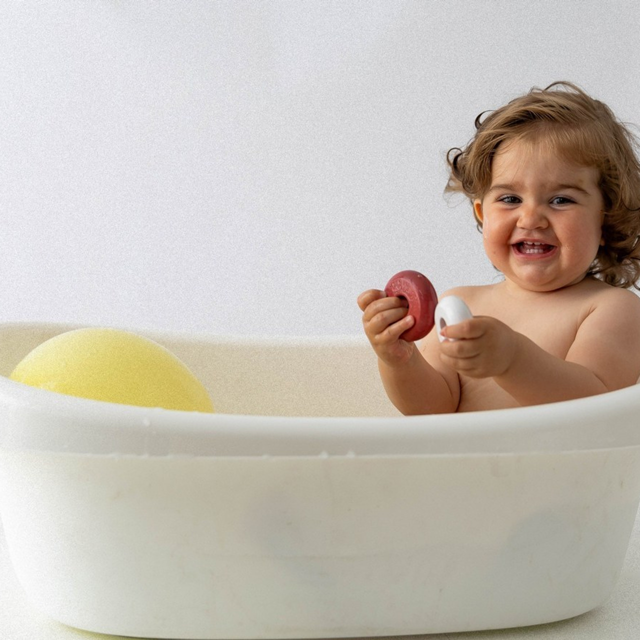 Customer Satisfaction. Family and Wedding Photographer