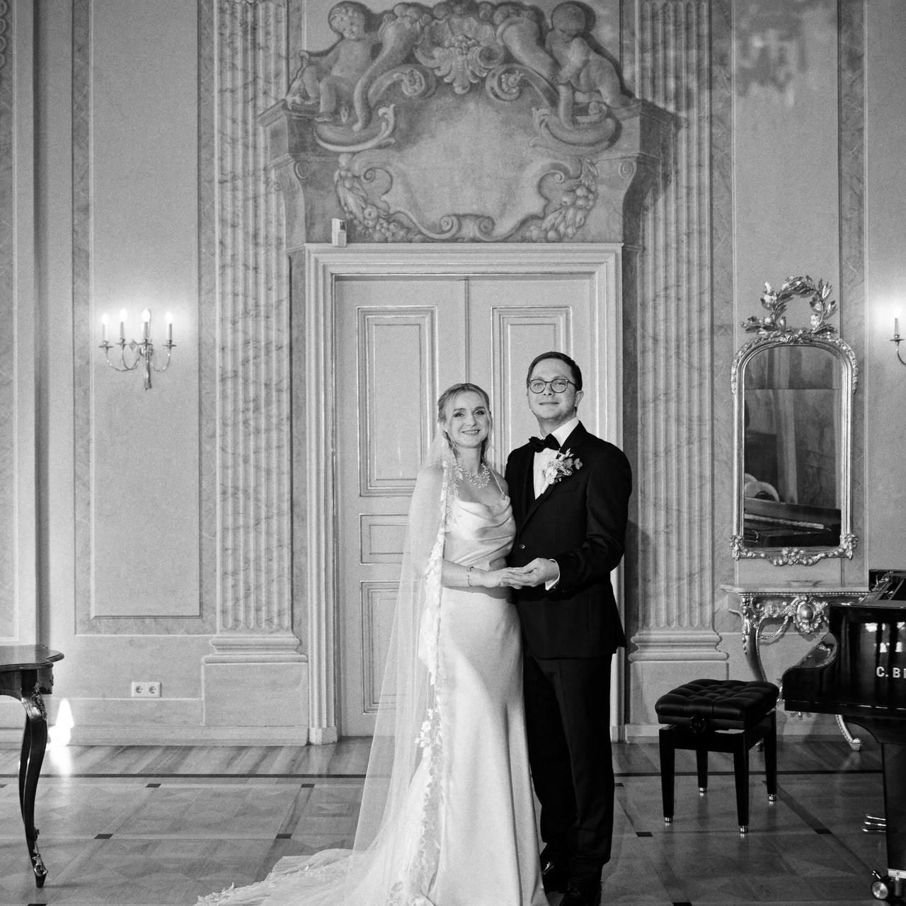 REVIEWS. Hochzeits- und Reportagefotograf in München, Bayern, Deutschland. LORAN MEDIA