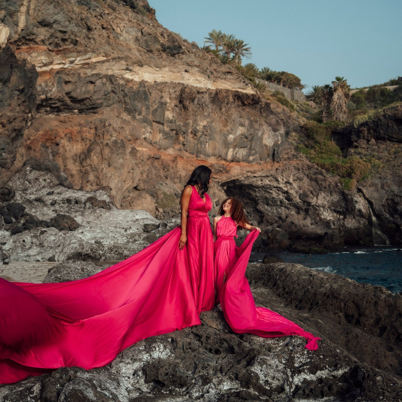 Reseñas de clientes. Fotógrafo en Tenerife. Tania Bonnet | Fotógrafa profesional en Tenerife – Sesiones con vestidos voladores