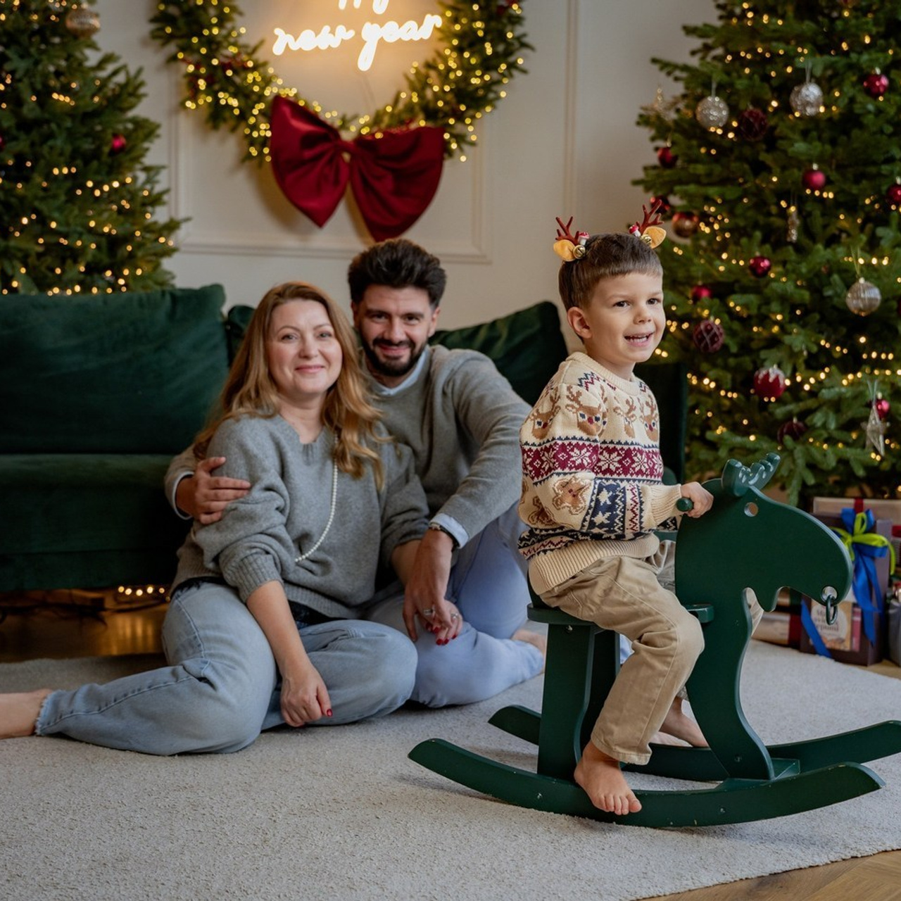 Reviews. Portait photographer and videographer in Riga, Latvia, Julia Zhitluhina. Visual Artist