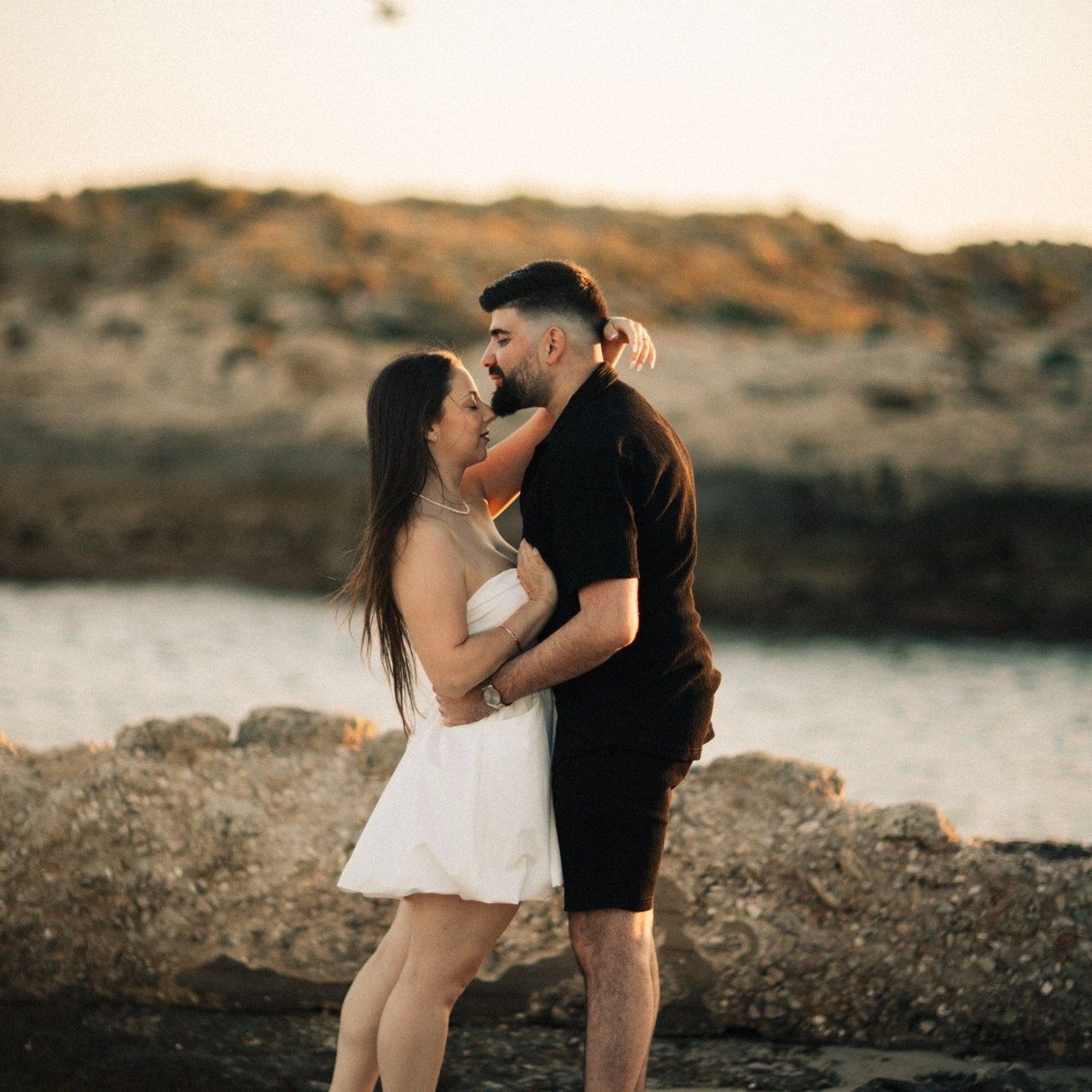 REVIEWS. Photographer Inna Mendelson