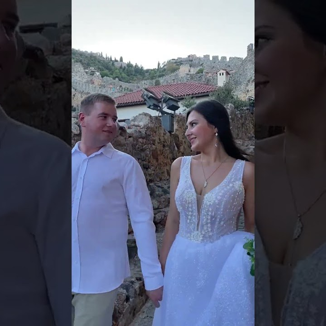 Sunset. Wedding Photoshoot on Cleopatra Beach, Alanya. Professional Photographer in Alanya, Side, Belek, Antalya. Turkiye