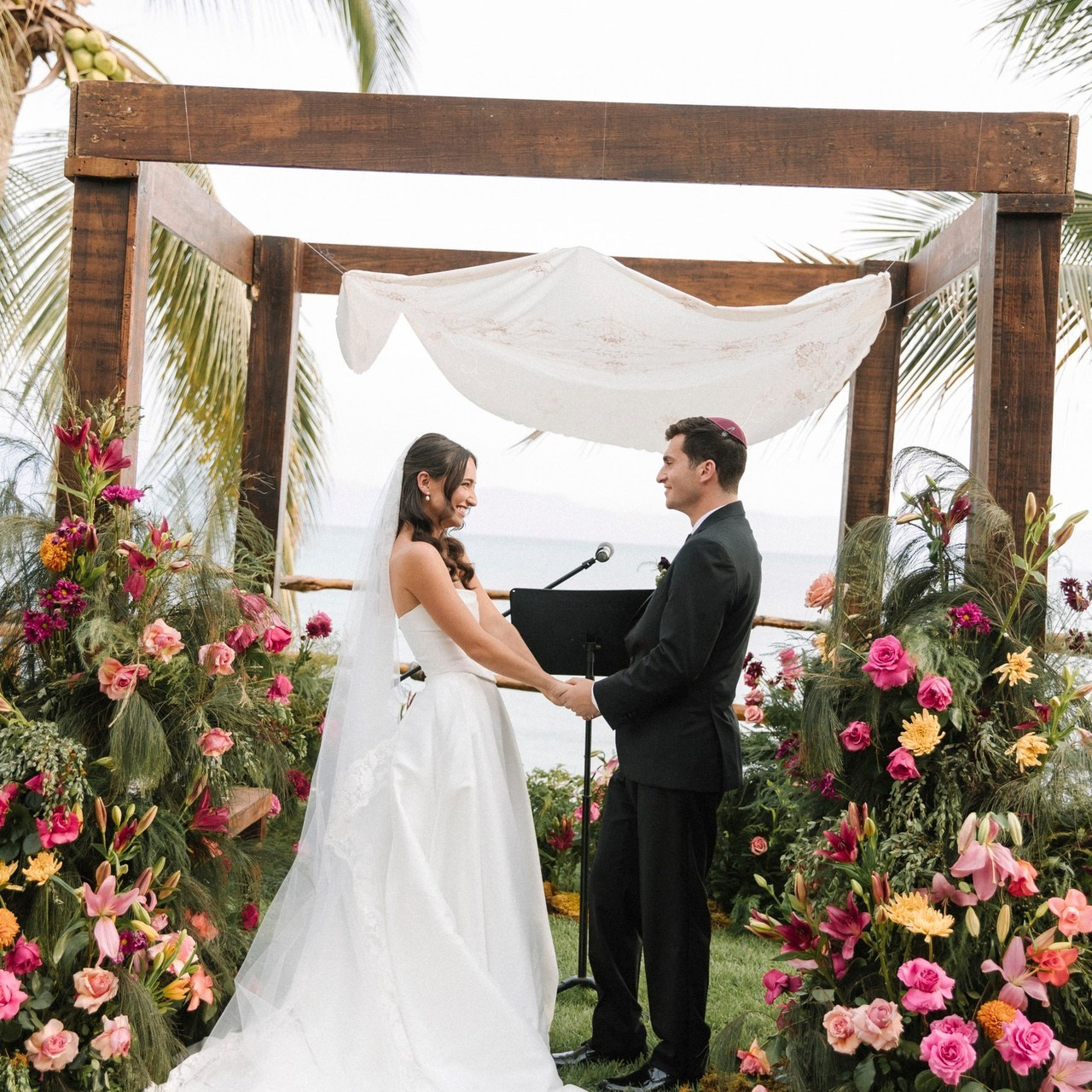 Reviews. Wedding photographer Mexico Sayulita Puerto Vallarta Punta Mita Cabo