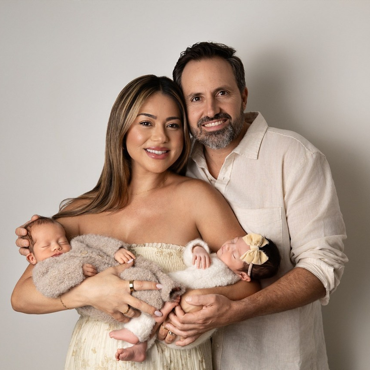 Review. Mary Newborn Photo