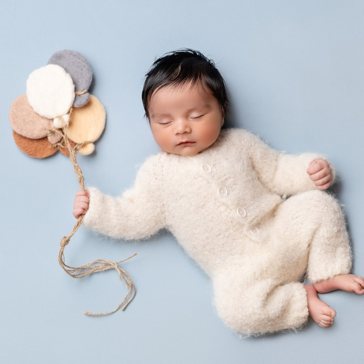 Review. Mary Newborn Photo