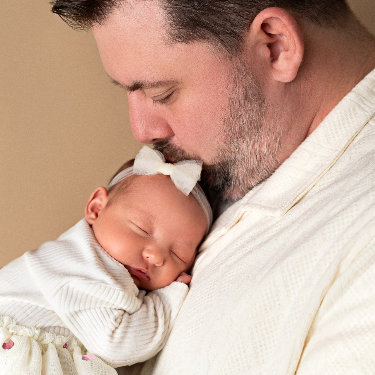 Review. Mary Newborn Photo