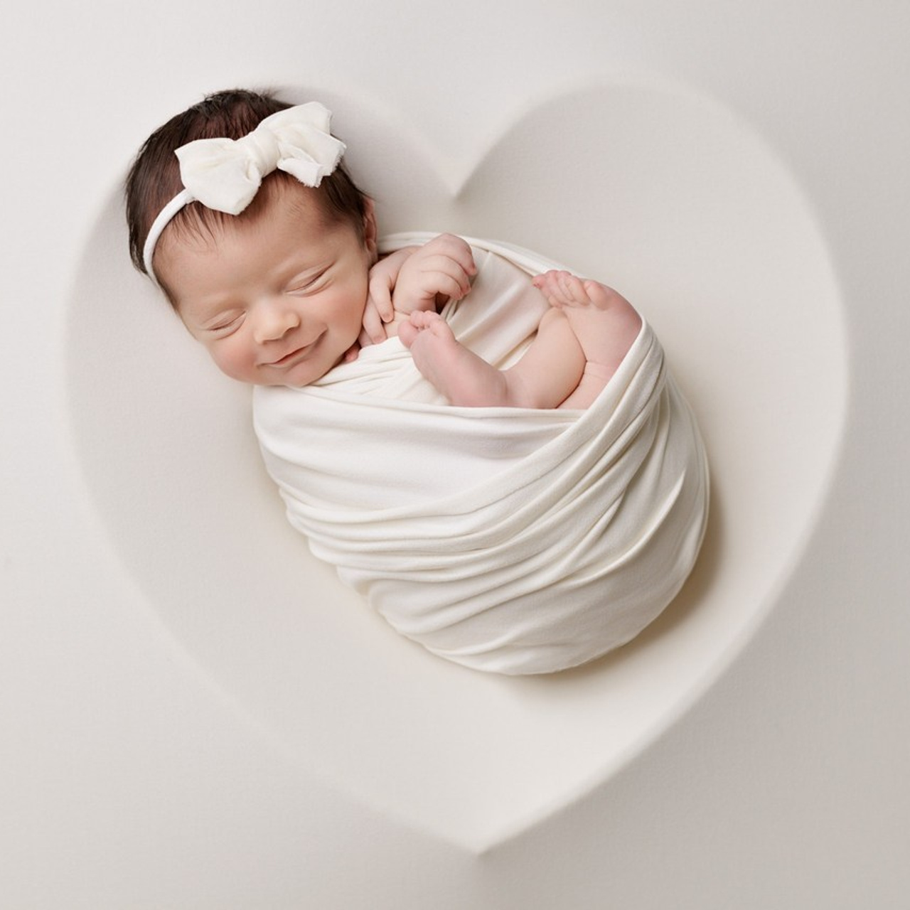 Review. Mary Newborn Photo