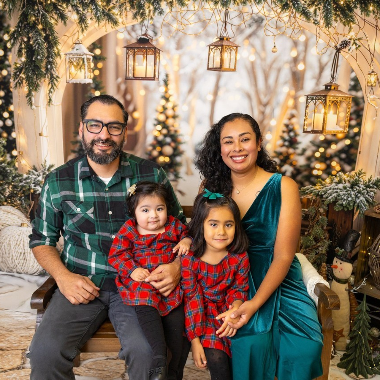 Review. Mary Newborn Photo