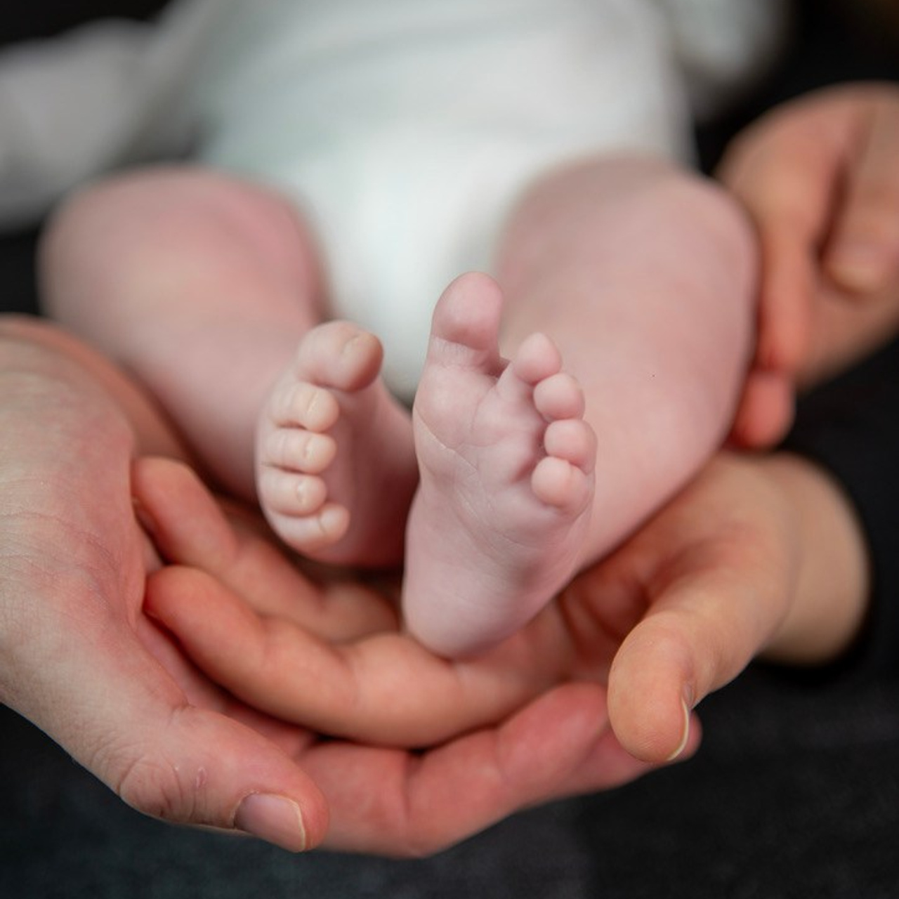 #newbornfoto #newbornfotografie #newbornfotograaf #newbornfotoshoot #newbornfotos #newbornfotografia #NewbornFotografieBodensee