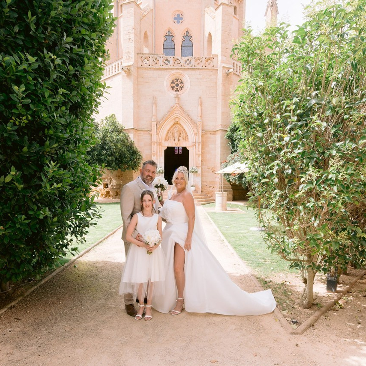 Mallorca Photographer Testimonial pages. Some referrals from clients. Mallorca Wedding, Corporate & Social Photographer
