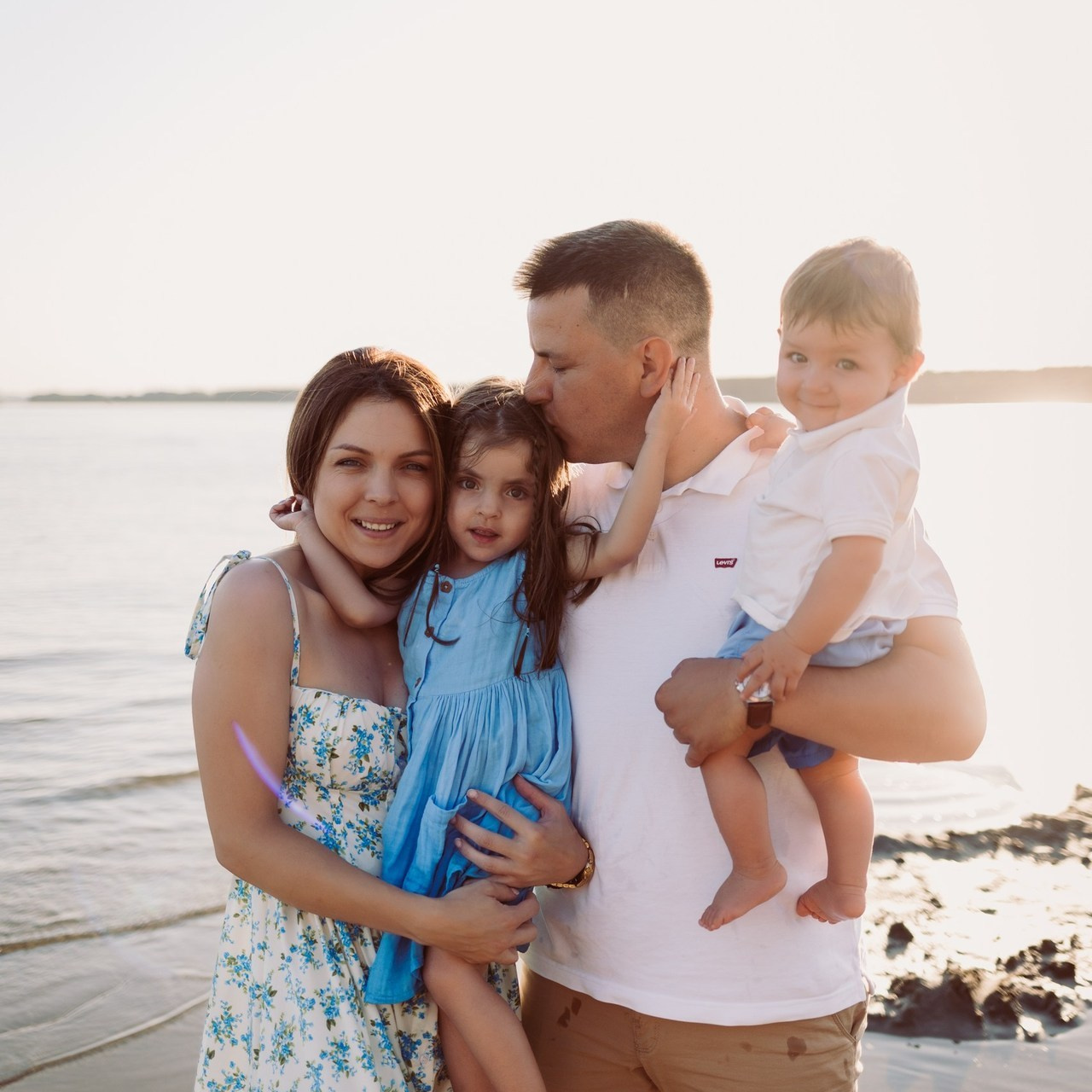 Feedback. AnaGalicPhotography