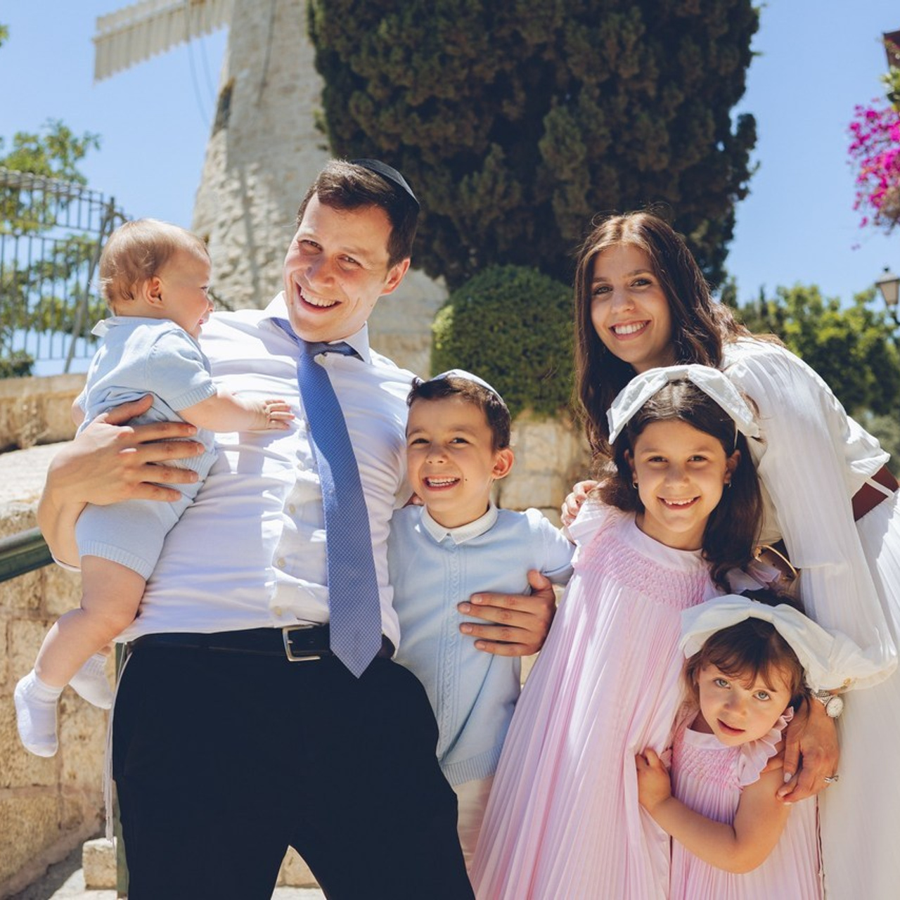FEEDBACKS. צלמת וצלם וידאו, הפועלים בישראל וברחבי העולם