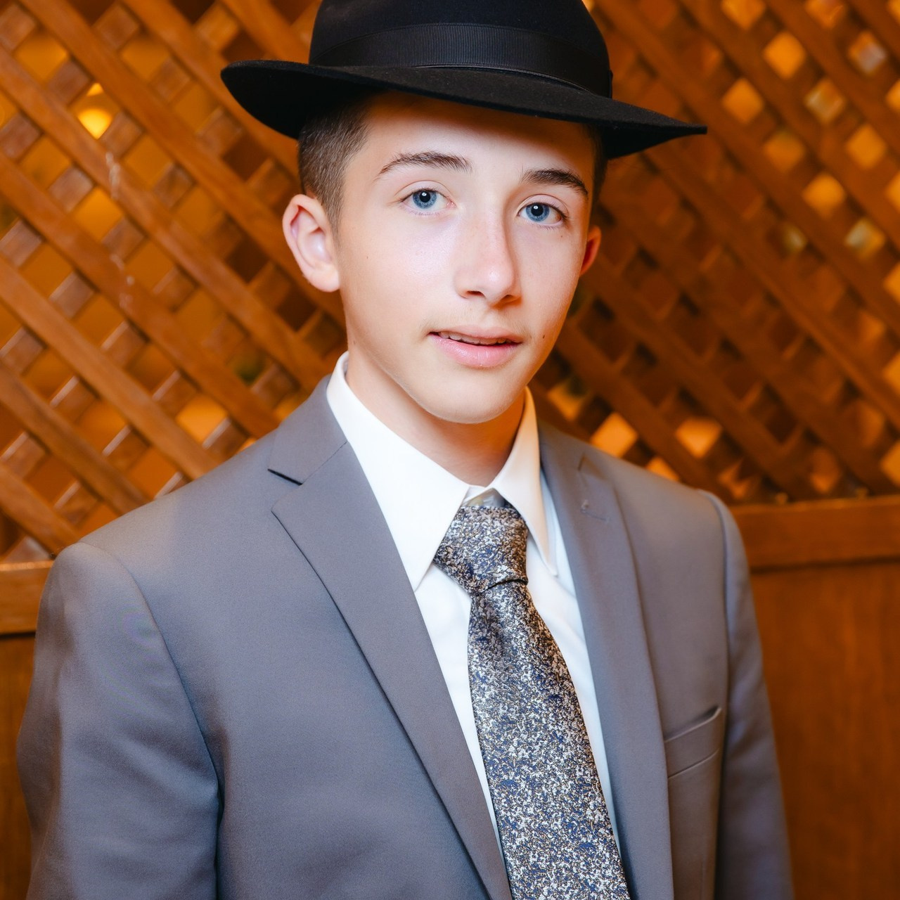 FEEDBACK. PHOTOGRAPHER IN ISRAEL