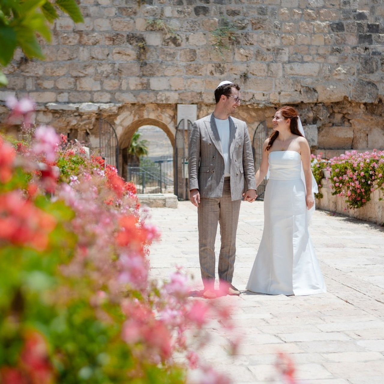 FEEDBACK. PHOTOGRAPHER IN ISRAEL