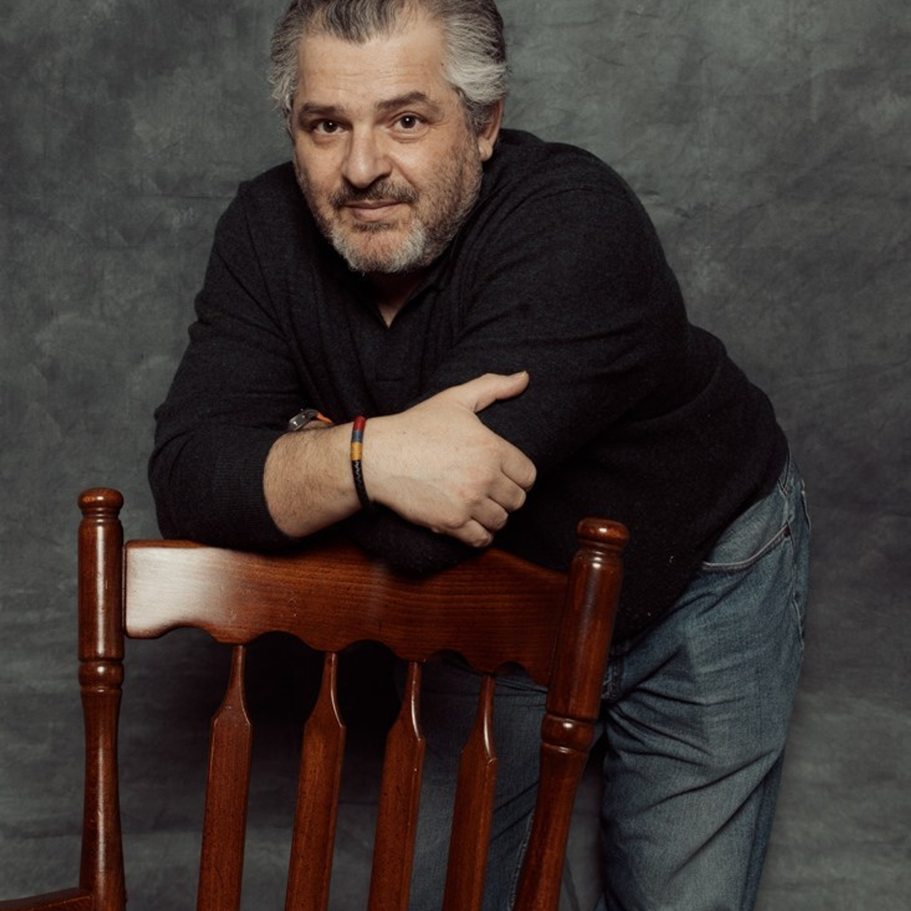 Reviews. I am a portrait and family photographer Jenny in Calgary