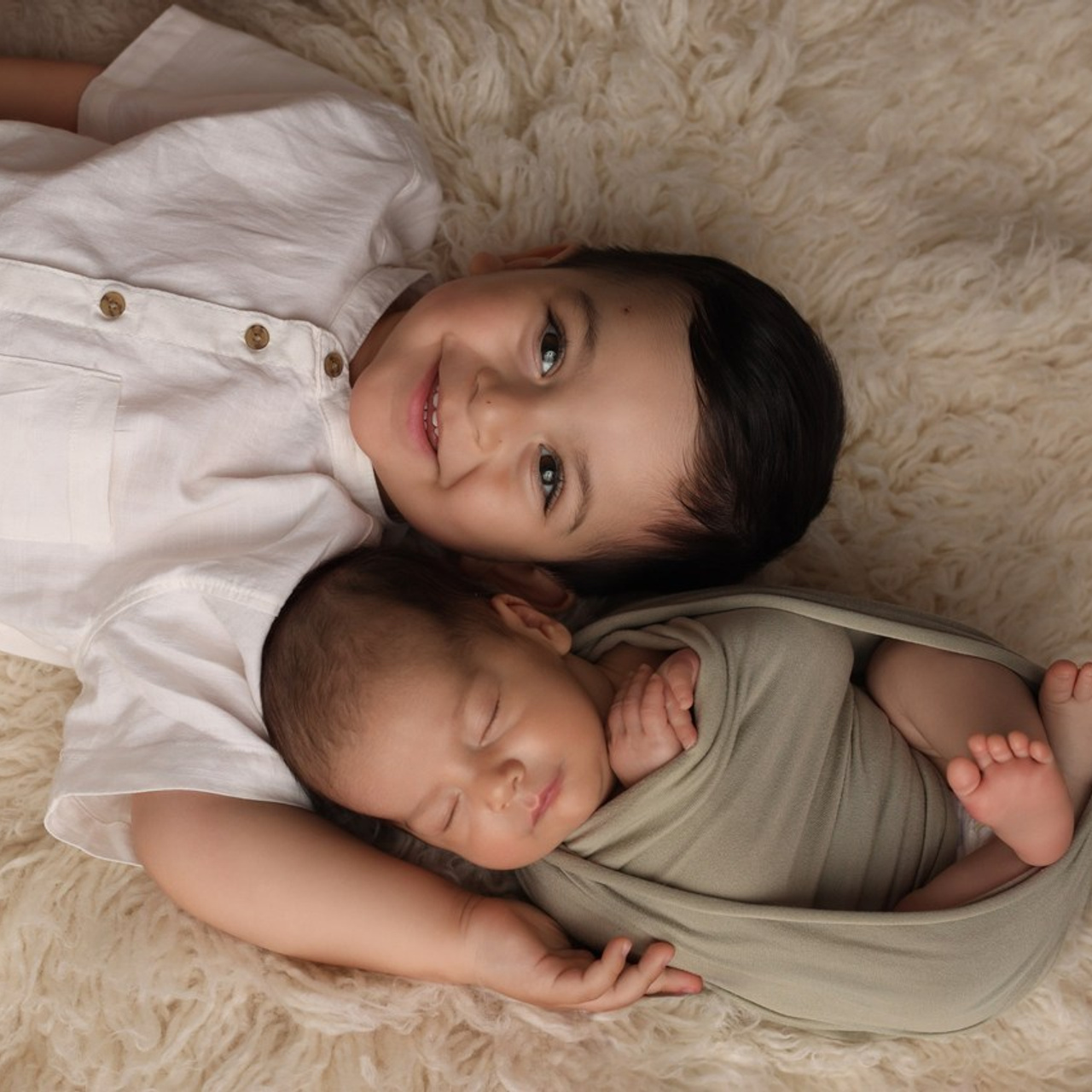 BEWERTUNGEN. Neugeborenen & Babyfotografie Liuba Schelhorn in Stuttgart